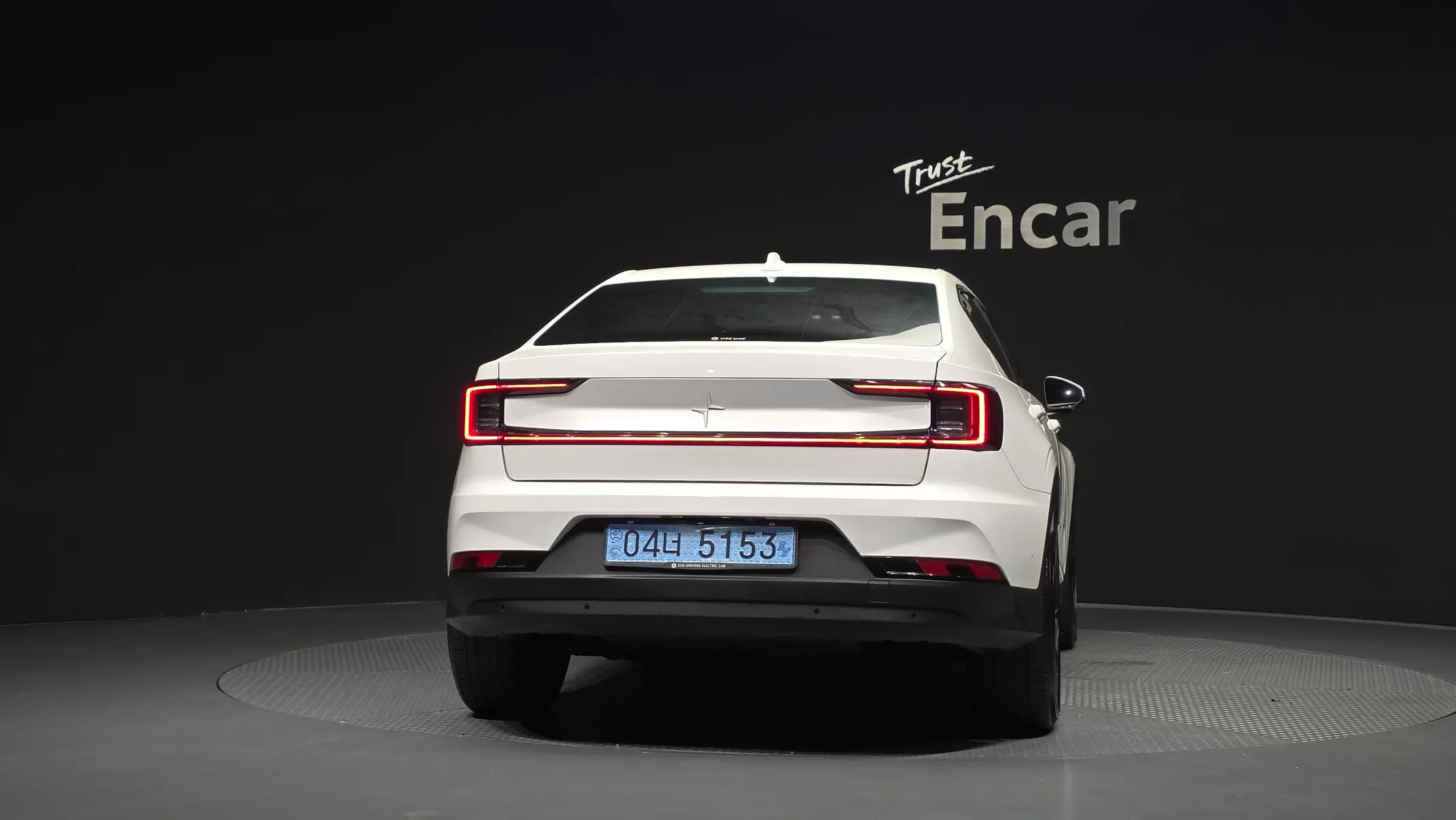 Polestar 2 2022 3/5