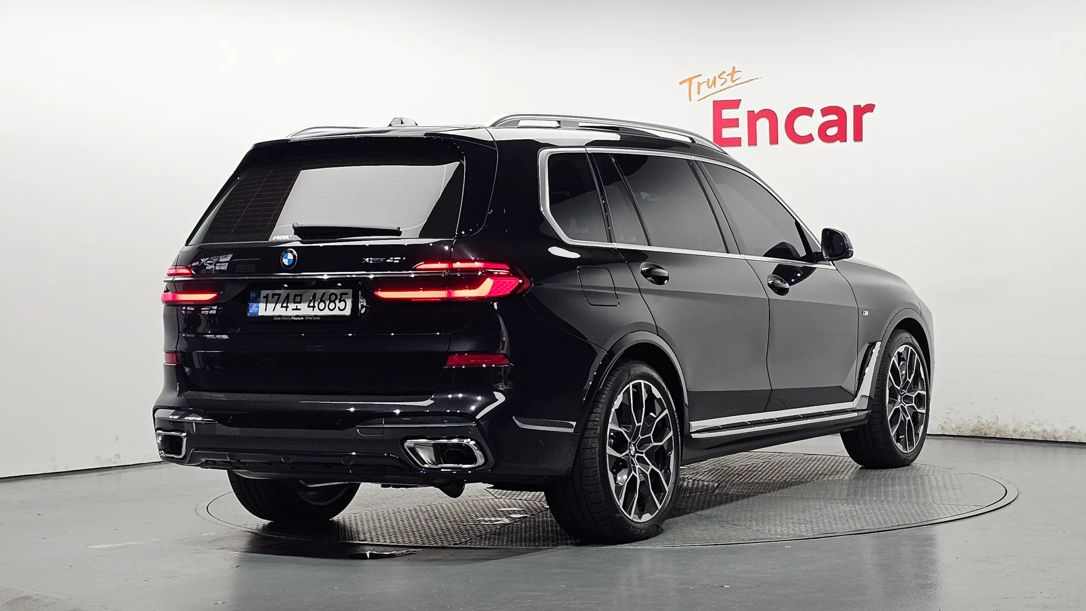 BMW X7 (G07) xDrive 40i M 6 2026 2/38