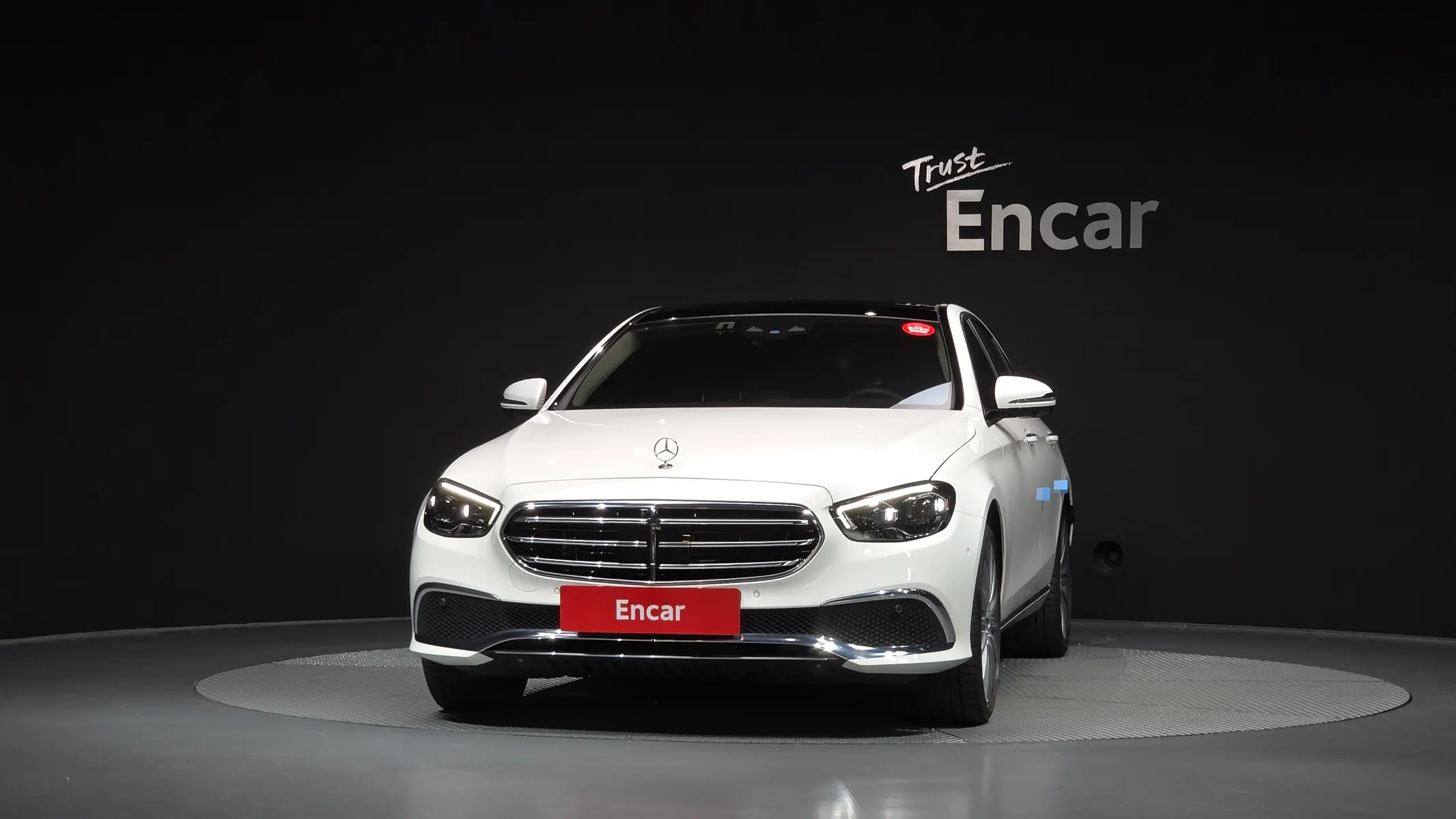 Mercedes-Benz E-Class W213 E450 4MATIC 2023 3/36