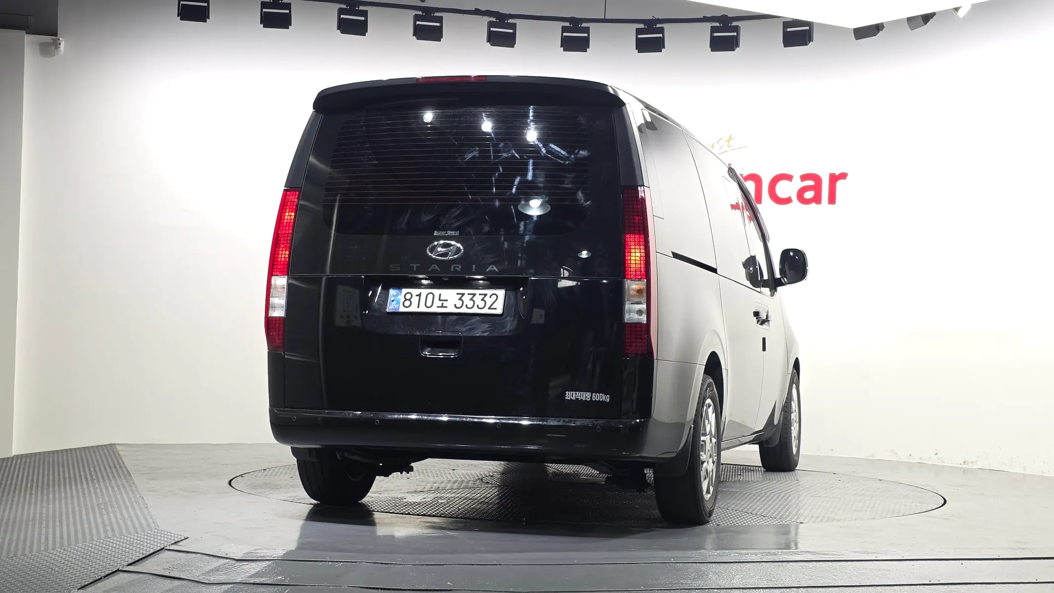 Hyundai Staria 5 2022 3/5