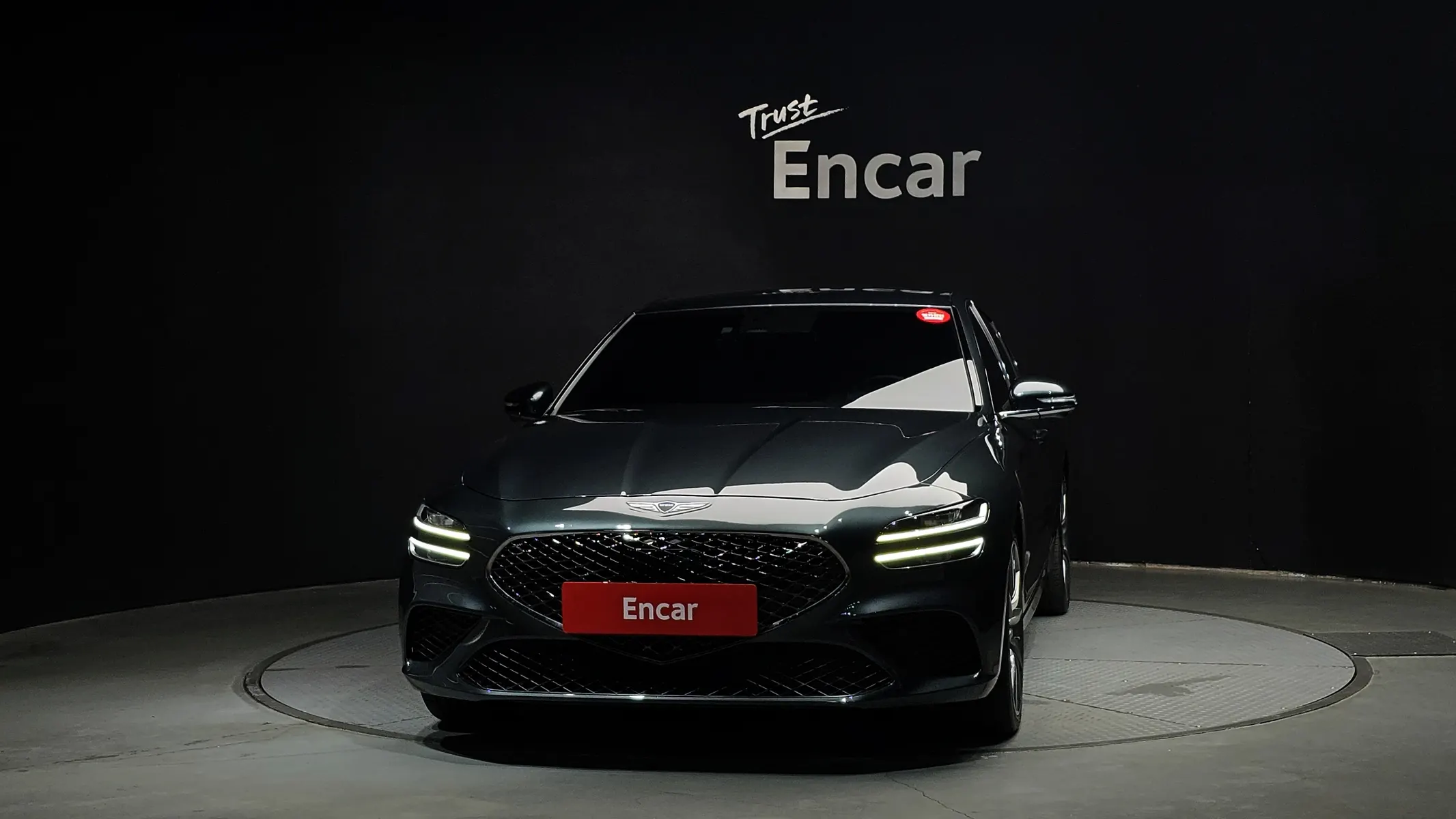 Genesis G70 2.5T 4WD 2025 2/5