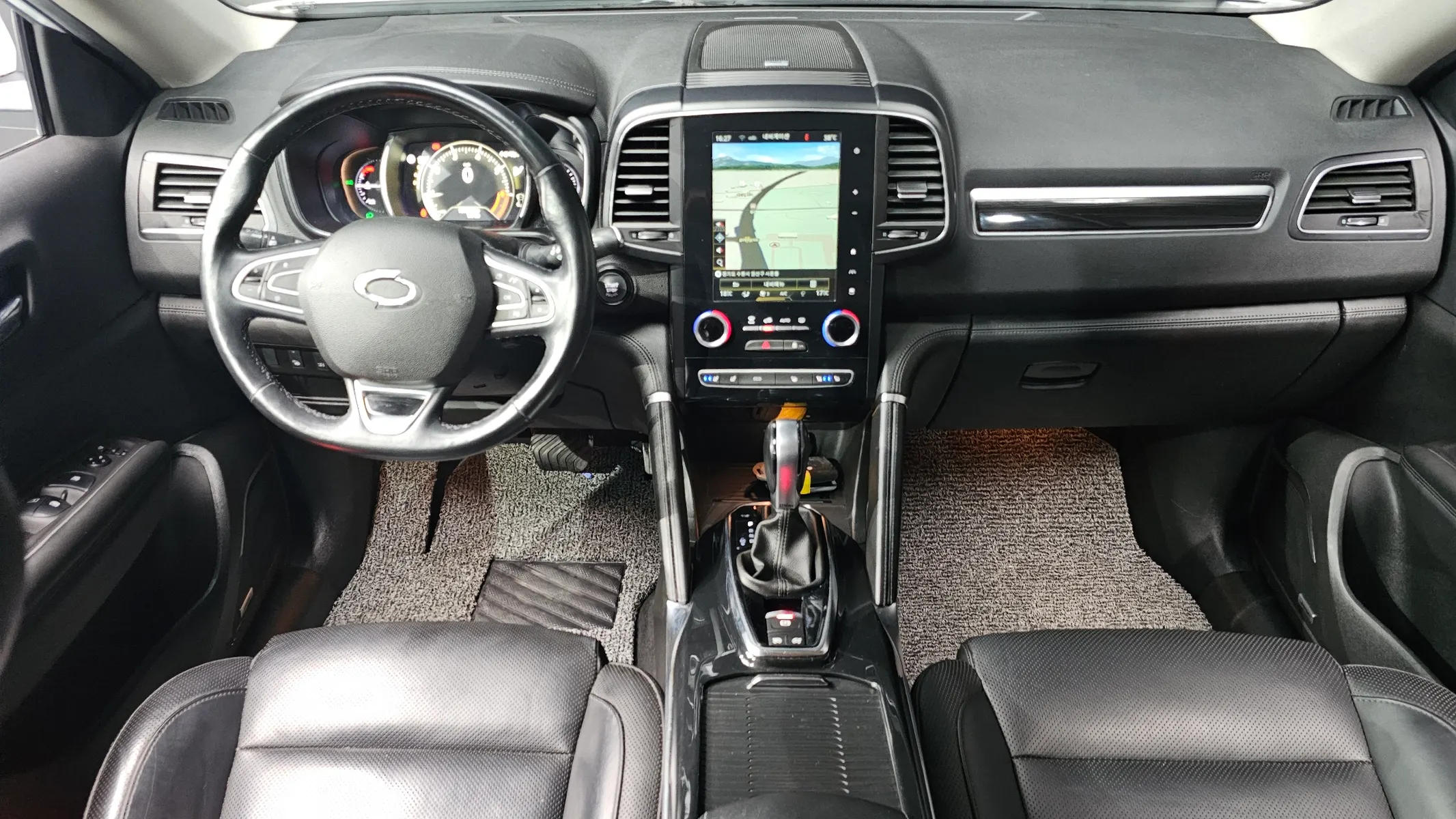 Renault Korea QM6 2WD RE 2018 4/5