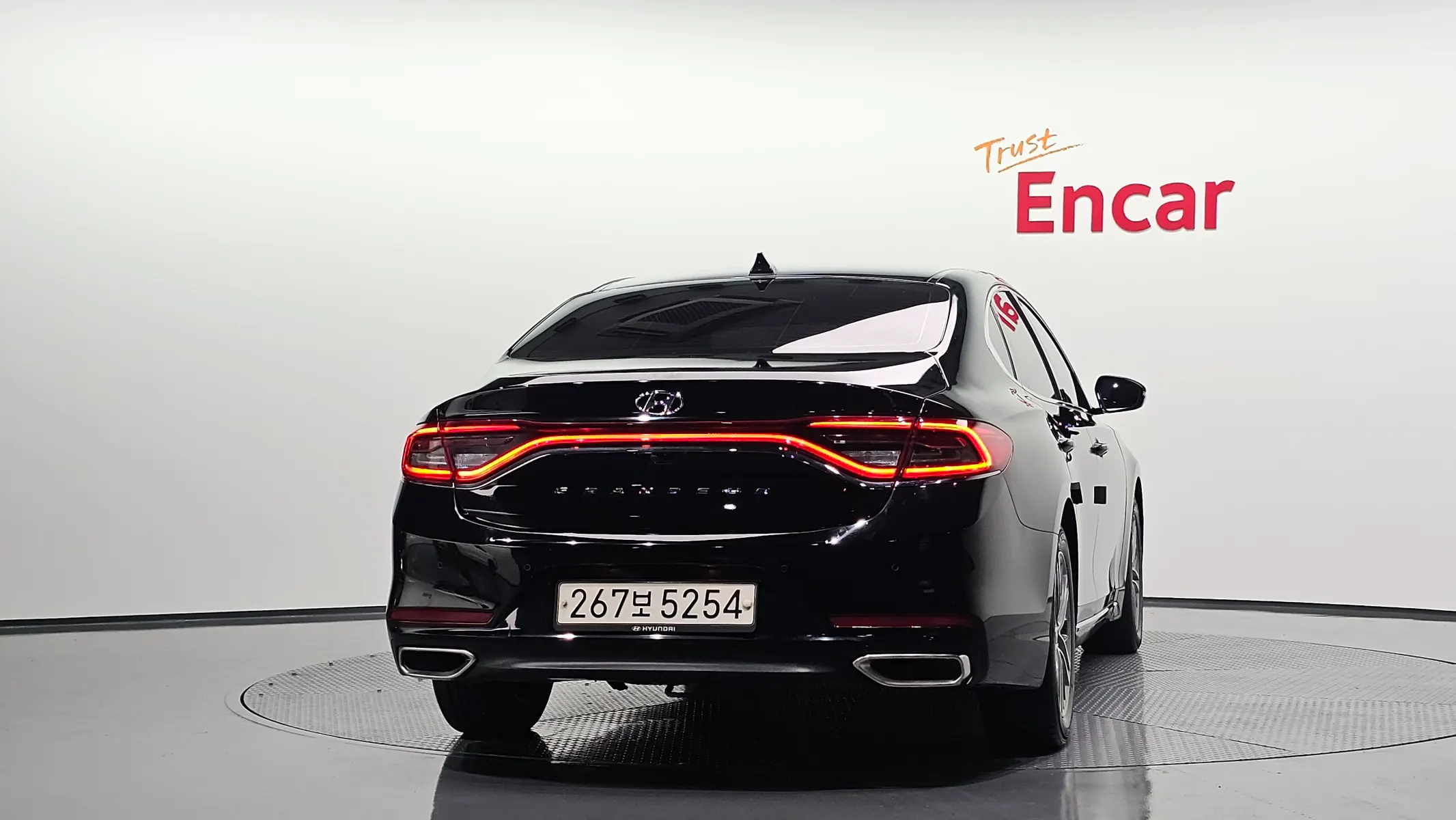 Hyundai IG 3.0 LPi () 2017 3/5