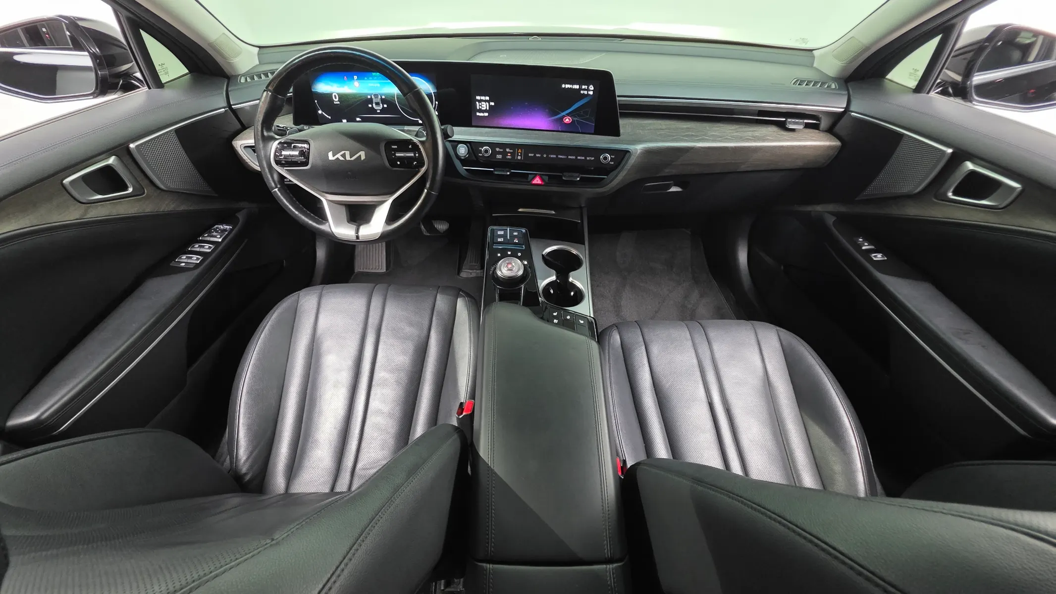 Kia K8 3.5 LPG 2WD 2021 4/5