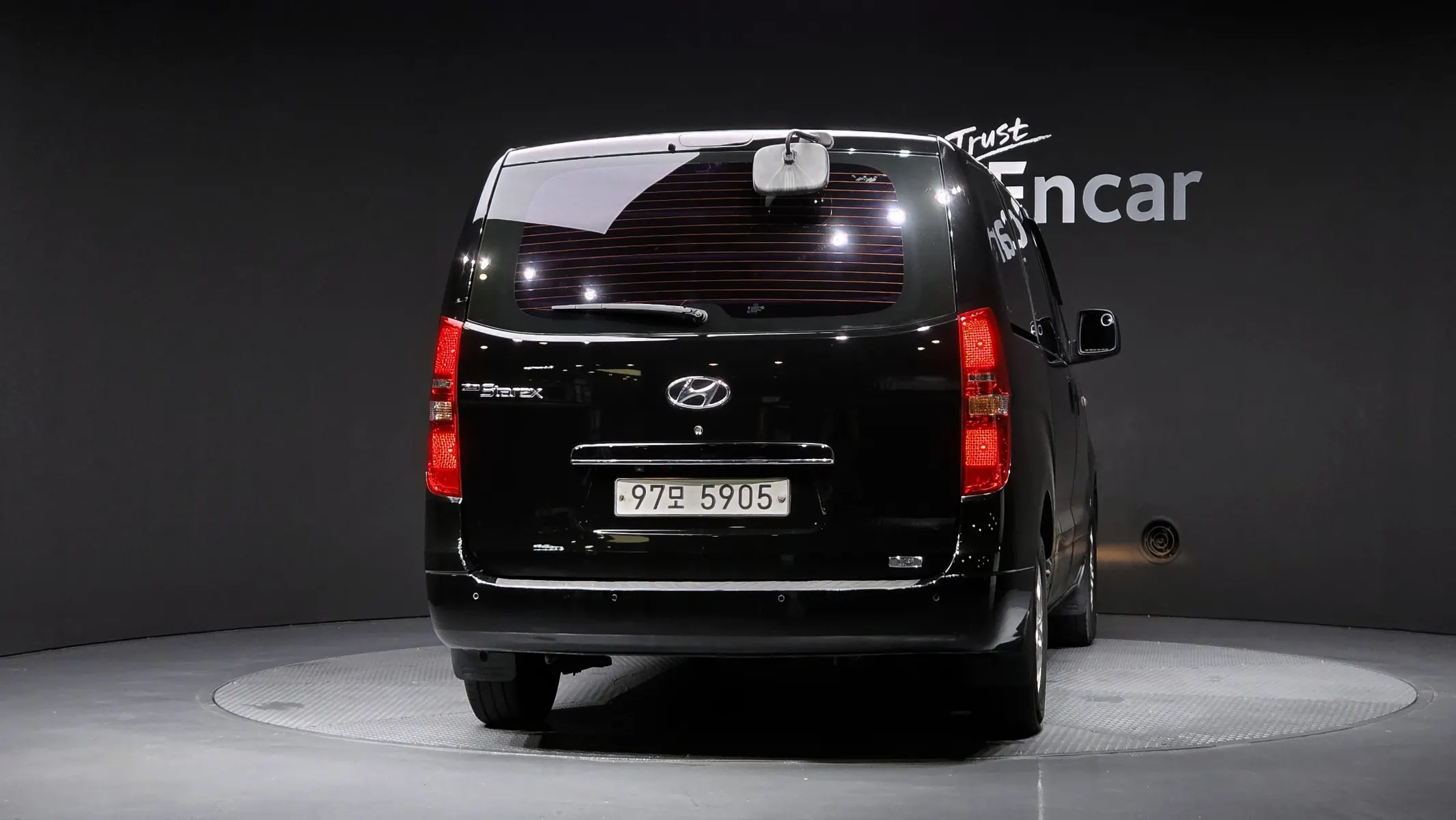Hyundai Grand Starex 5 LPi 2015 3/5