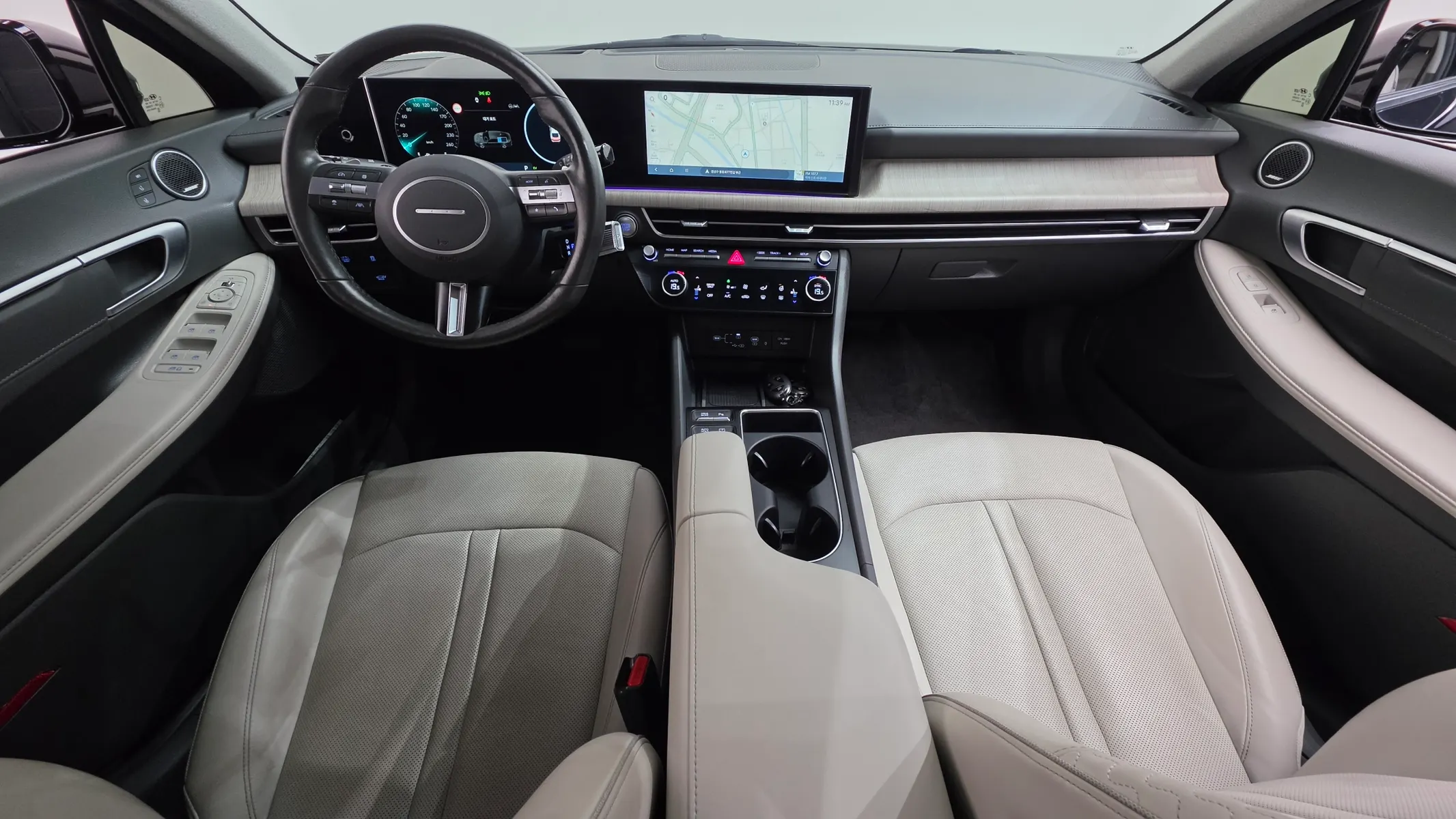 Hyundai (DN8) 2023 4/5
