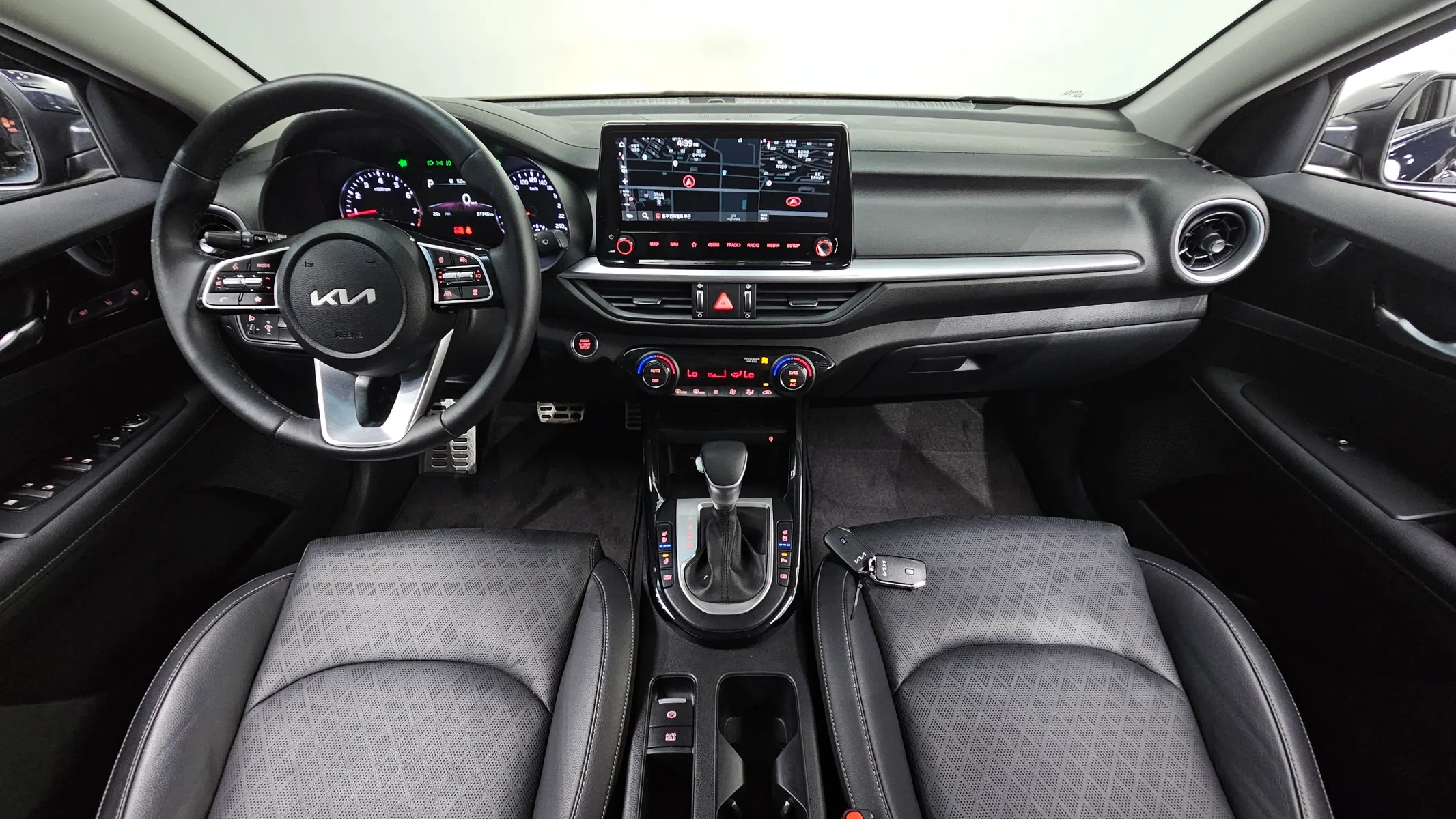 Kia K3 2 1.6 2022 4/5