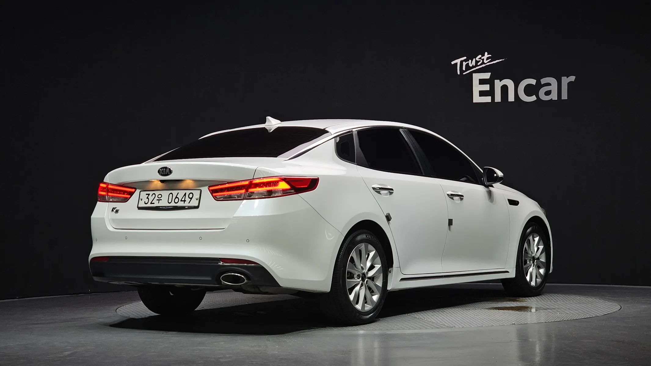Kia K5 2 2.0 MX 2015 2/32