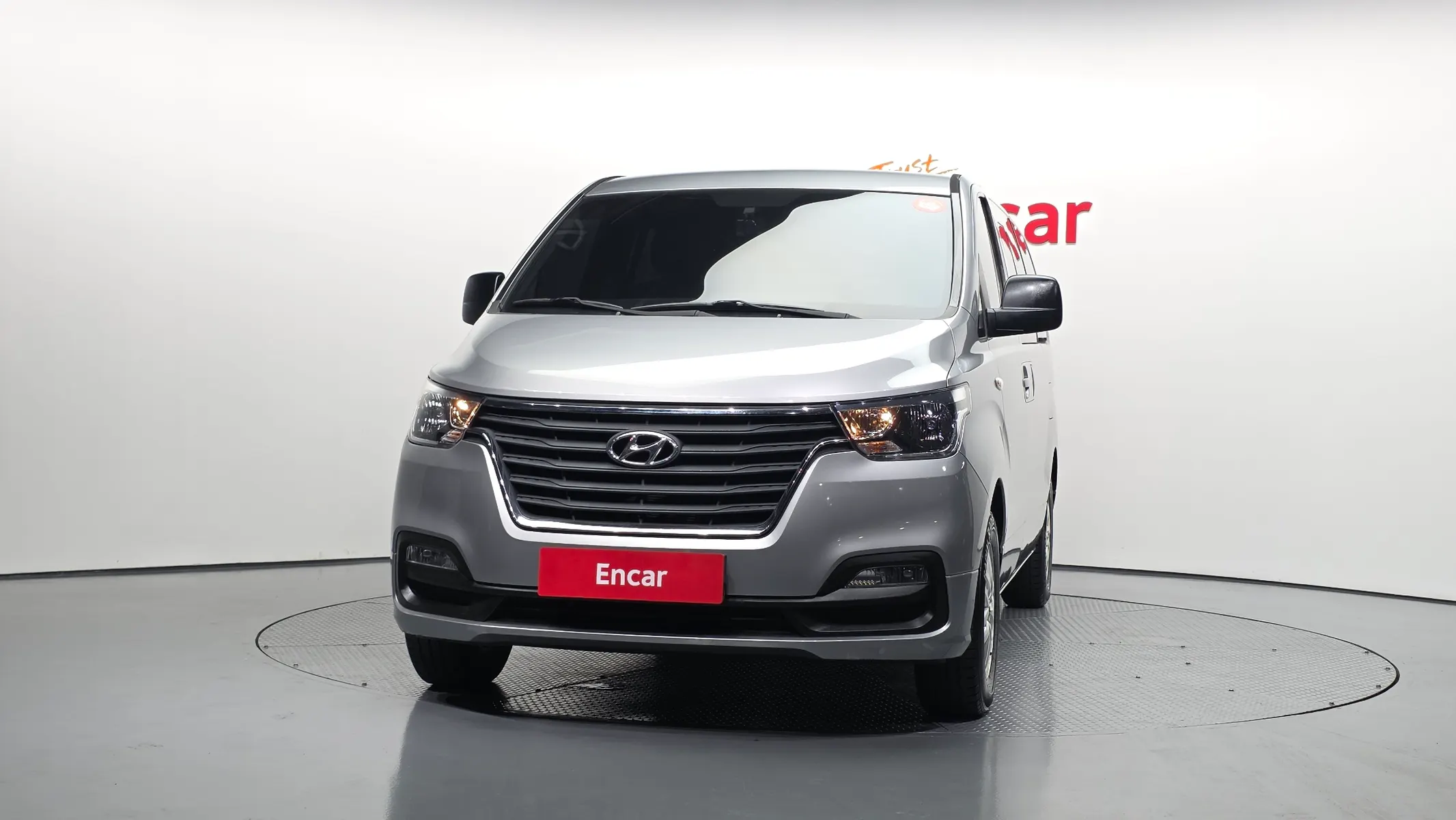 Hyundai 그랜드 스타렉스 5 2020 2/5