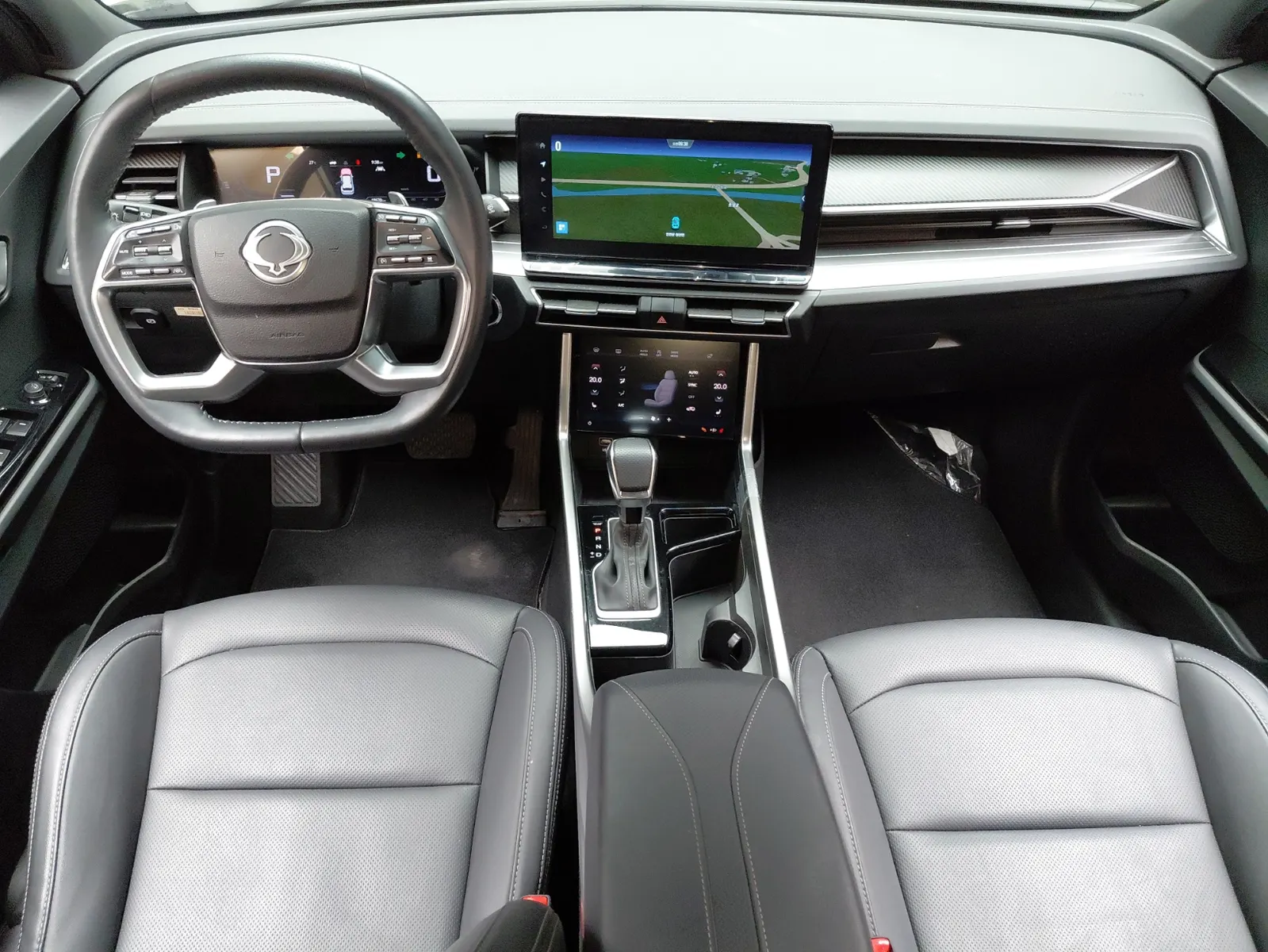 KG Mobility 토레스 1.5 2WD 2023 4/5