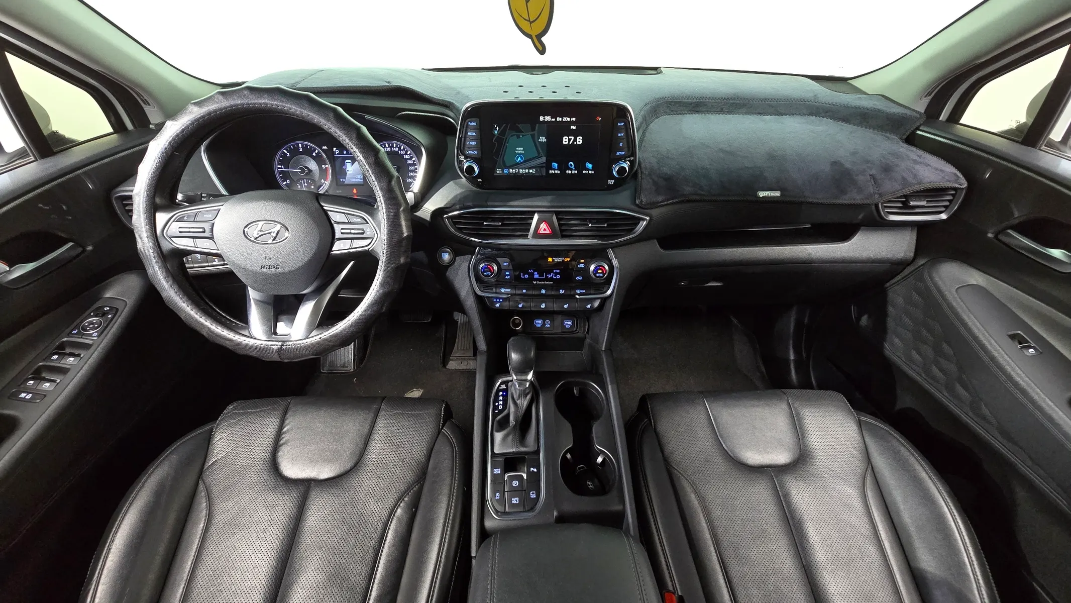 Hyundai TM 2.0 2WD 2019 4/5