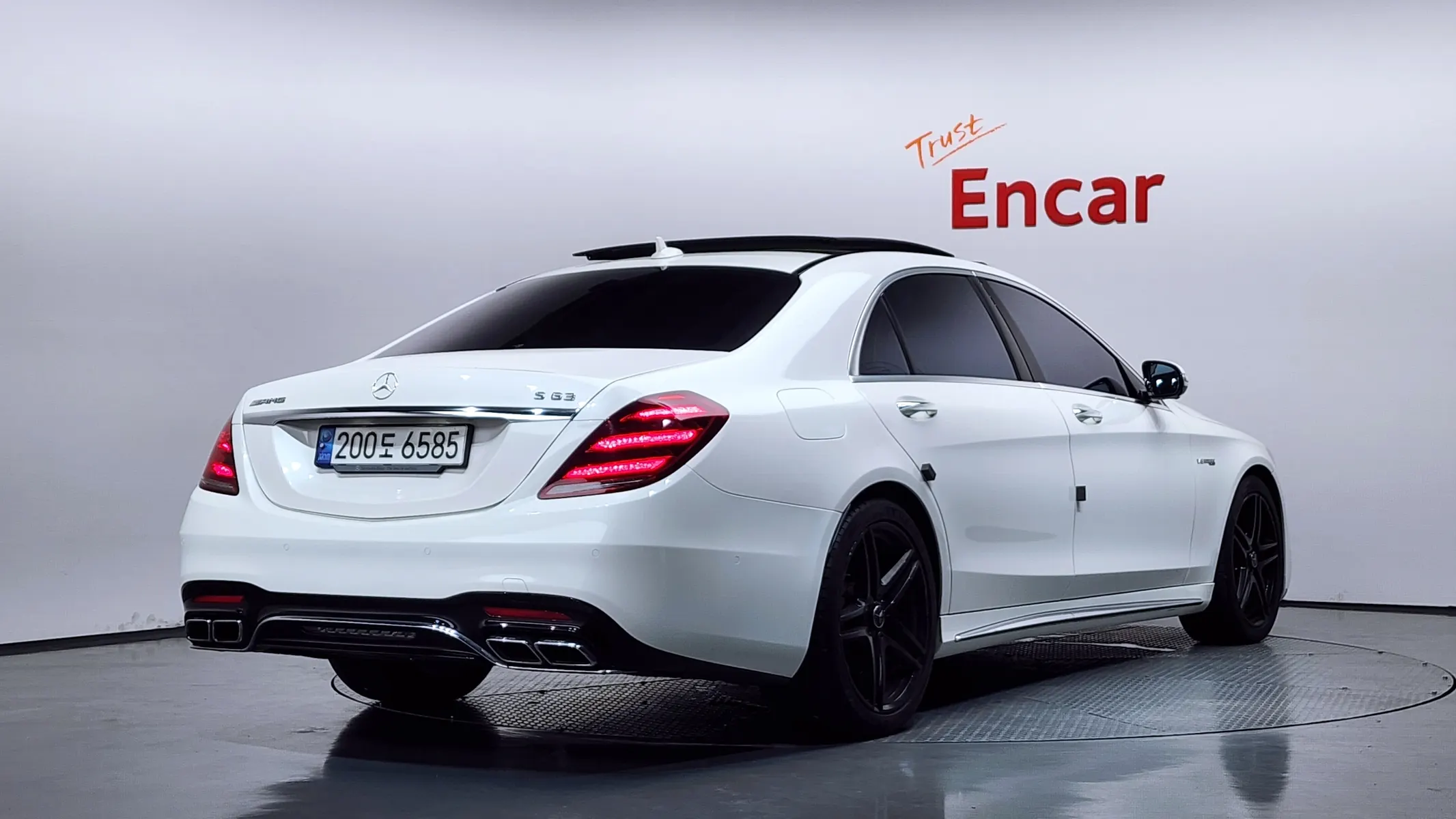Mercedes-Benz S-Class W222 S63 AMG 4MATIC+ 2018 2/38