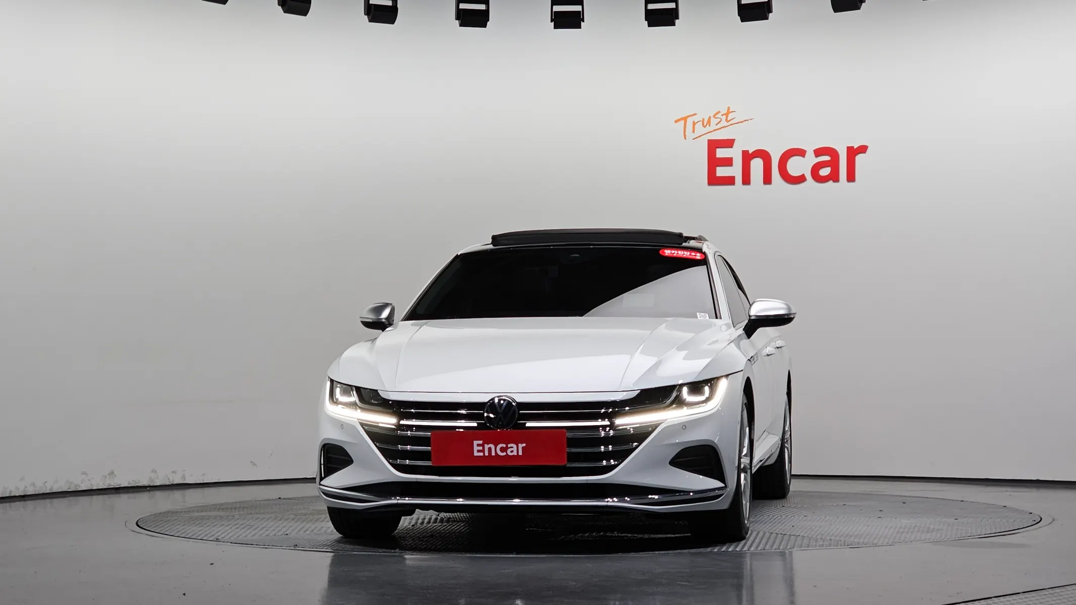 Volkswagen 아테온 2.0 TDI 2022 2/35