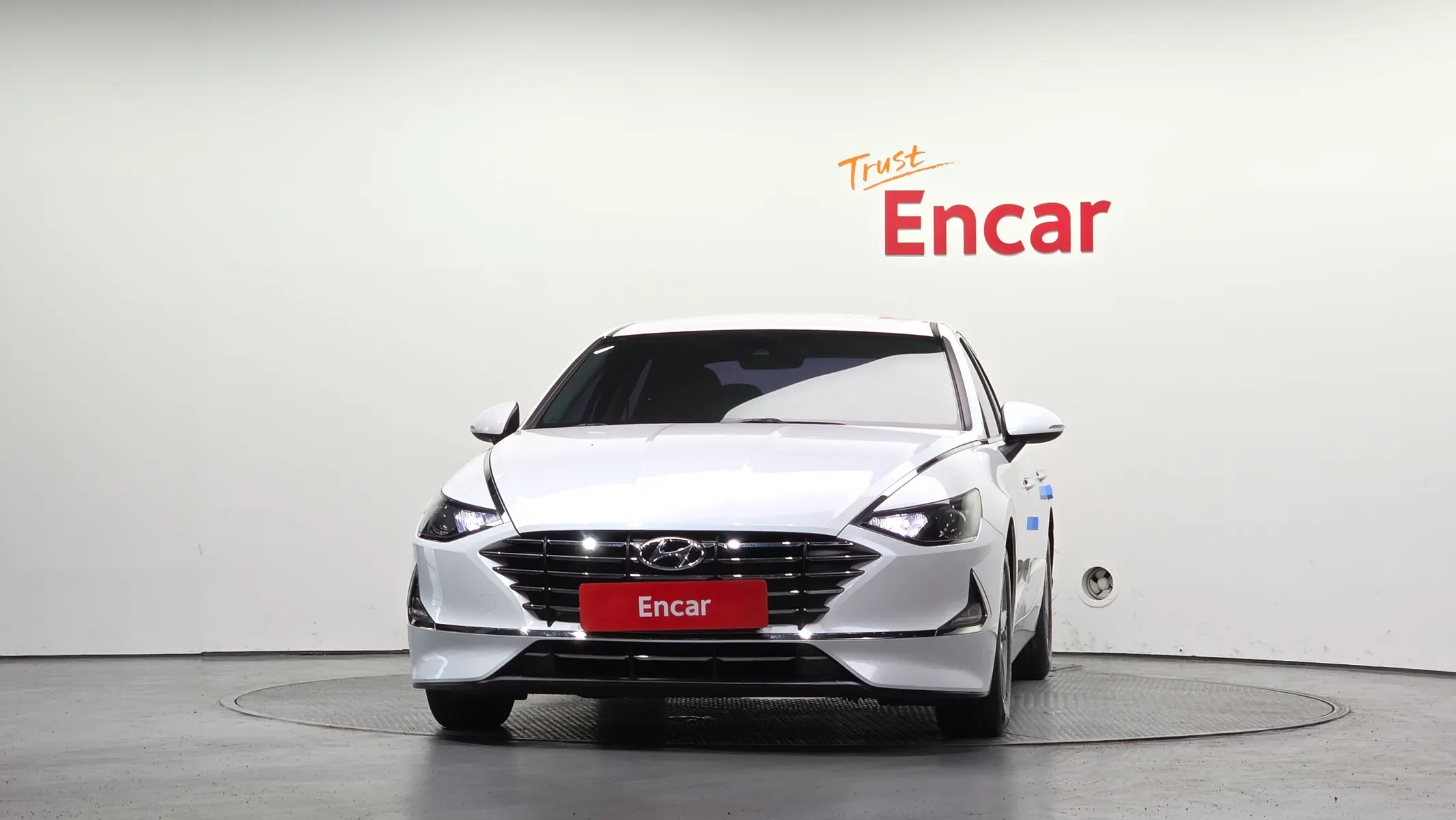 Hyundai (DN8) 2.0 LPG() 2019 2/5