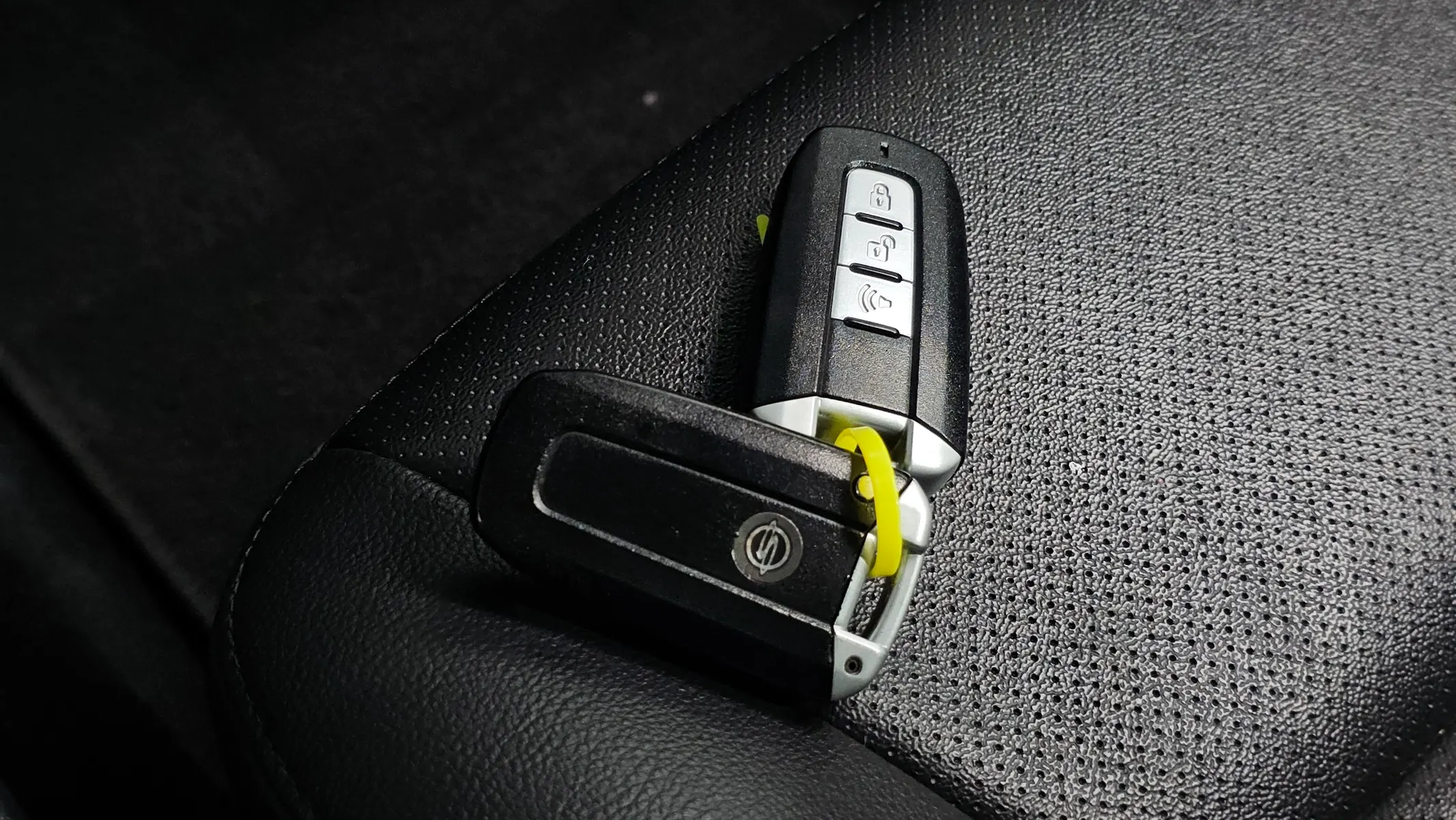 KG Mobility 코란도 스포츠 2.2 CX7 4WD 2017 33/34