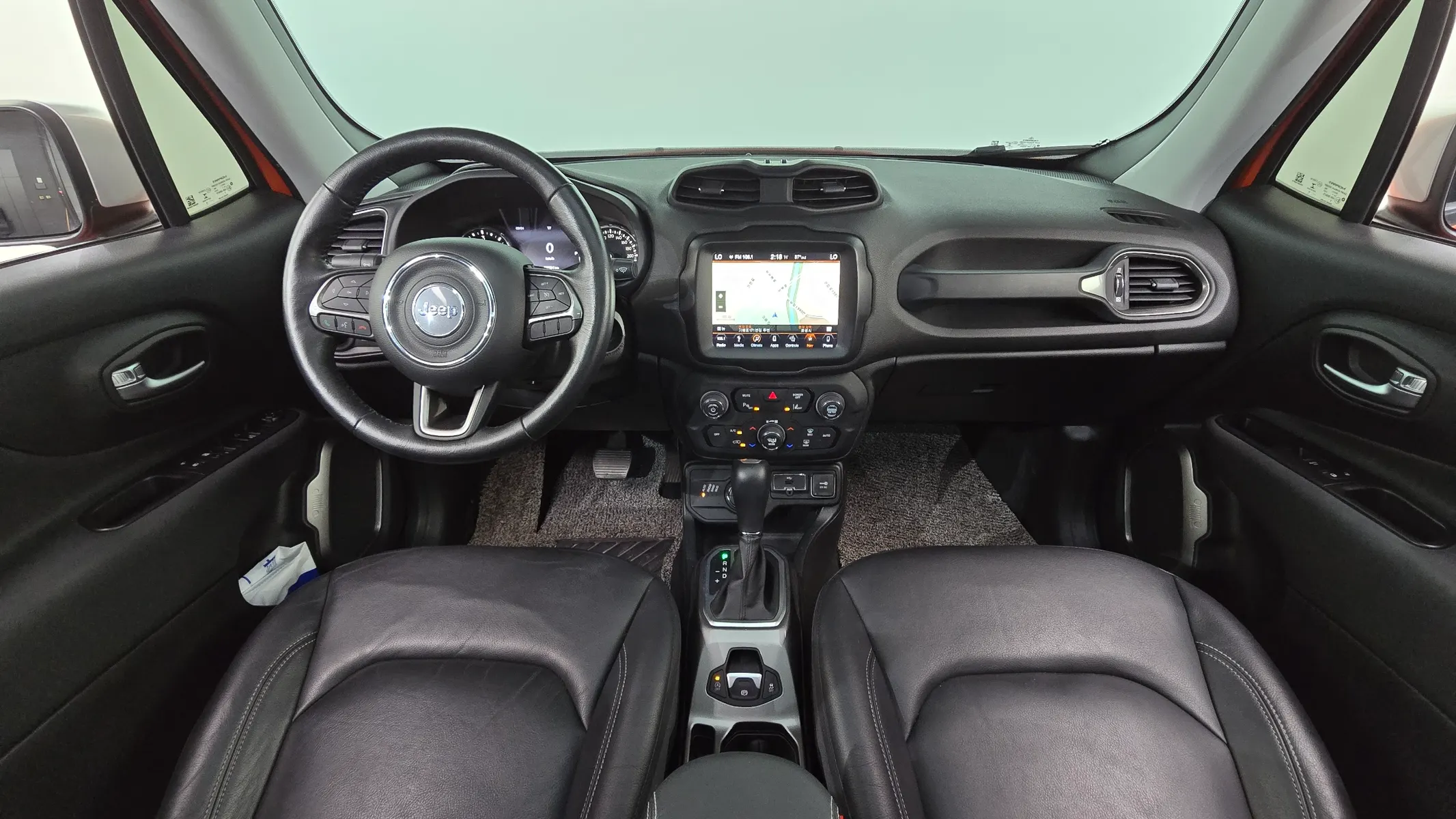 Jeep 레니게이드 2.0 AWD 2018 4/5