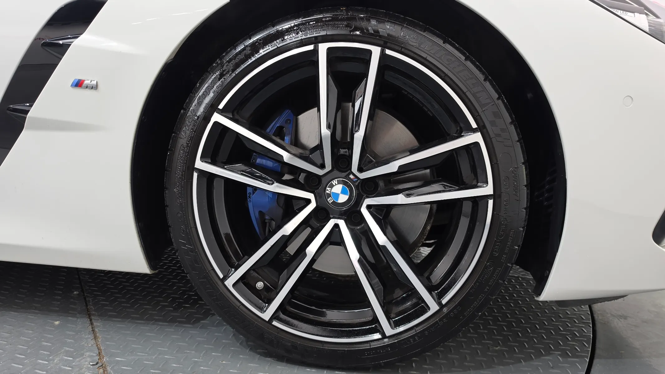 BMW Z4 (G29) sDrive20i M 2023 33/34