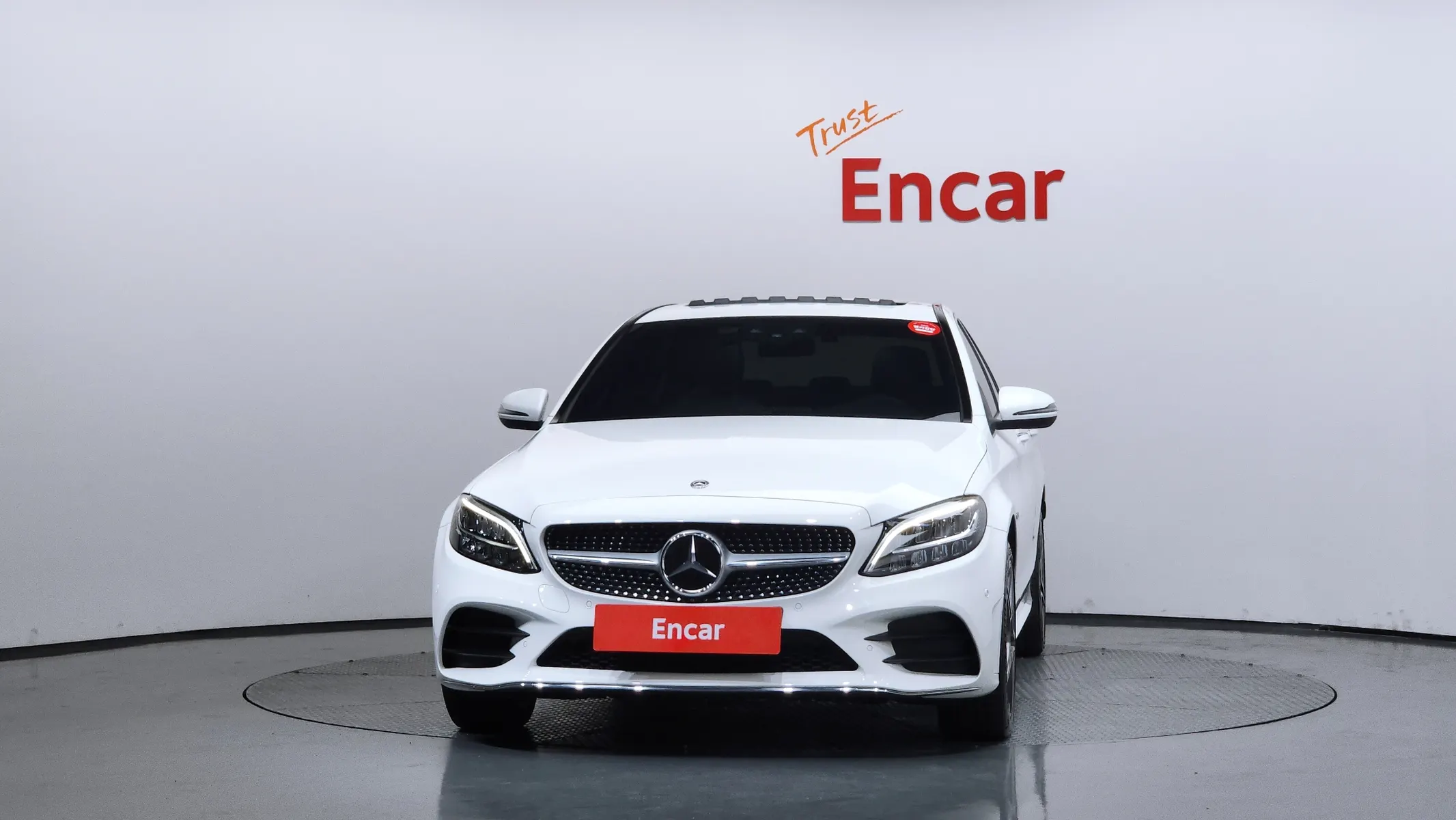Mercedes-Benz C-Class W205 C300e 4MATIC AMG Line 2020 3/36