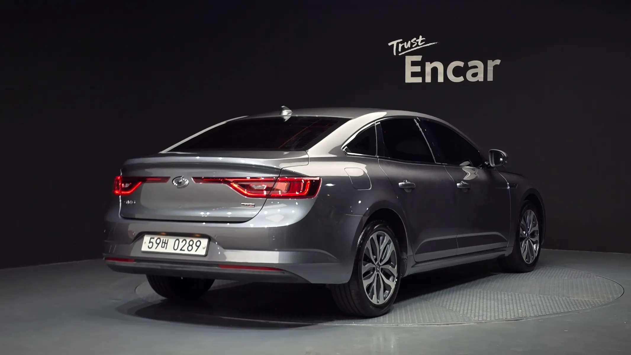 Renault Korea SM6 2.0 GDe LE 2016 2/31