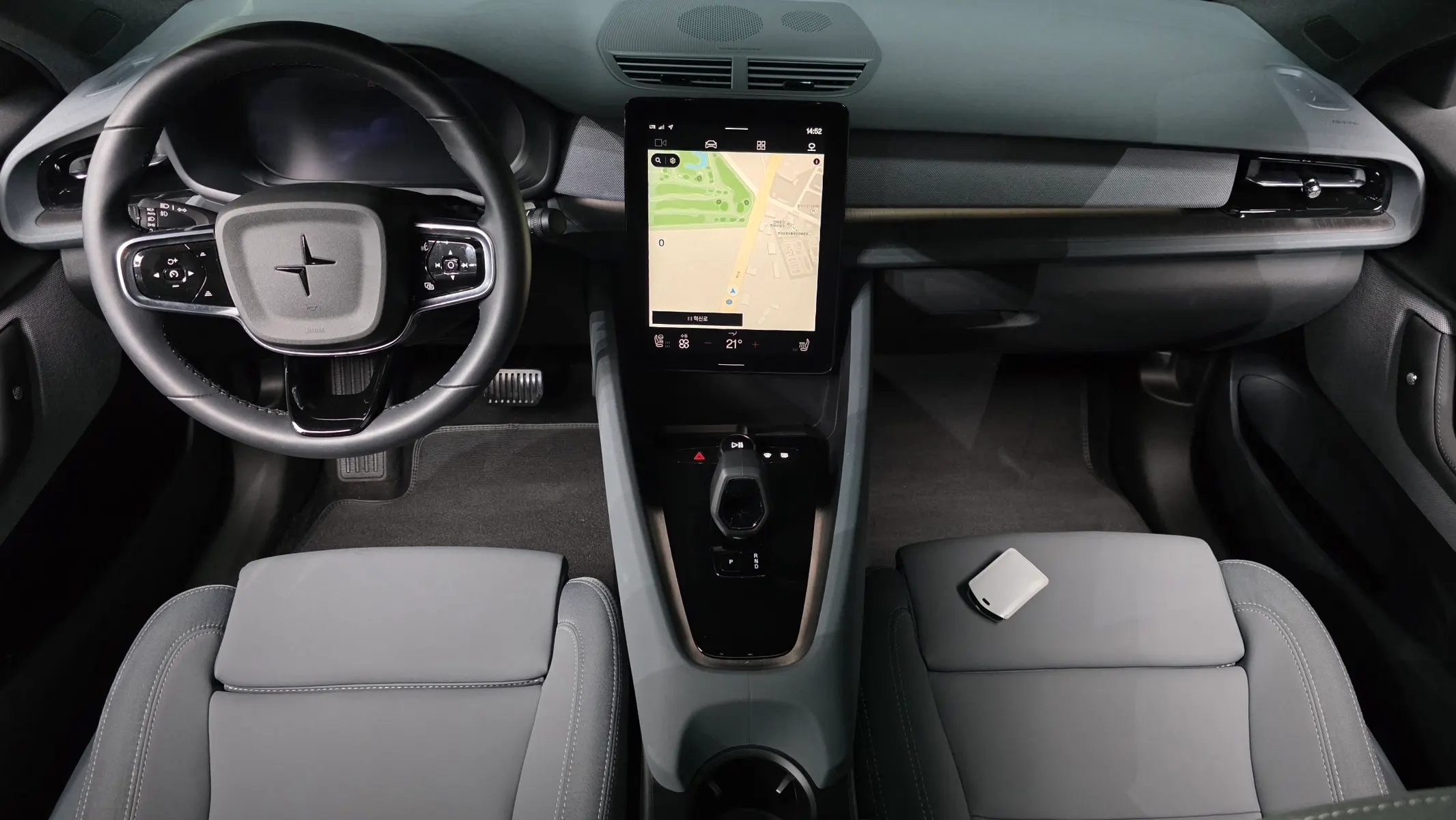 Polestar 2 2023 4/5