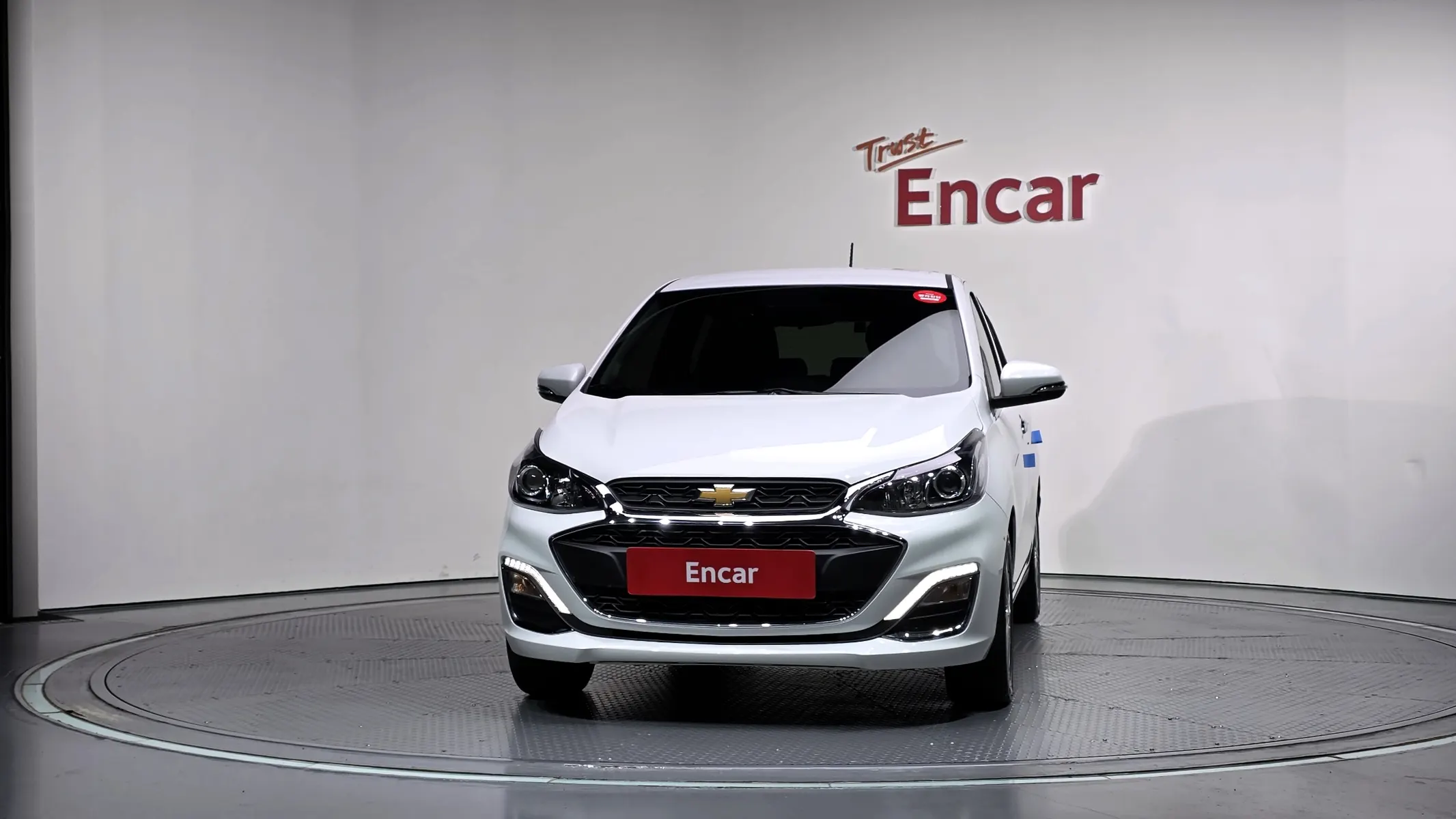 Chevrolet Spark 2022 2/5