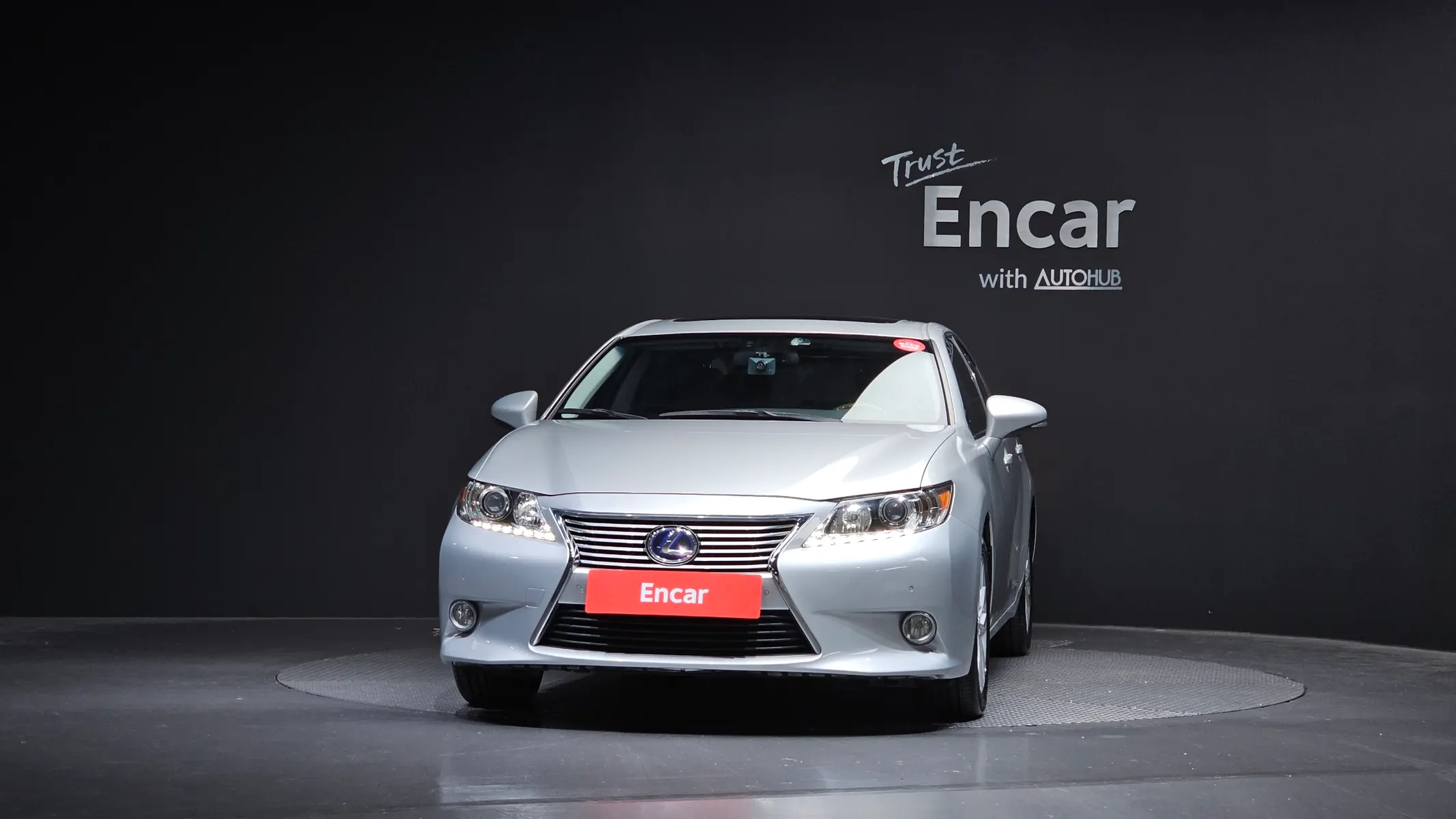 Lexus ES300h 2012 2/5