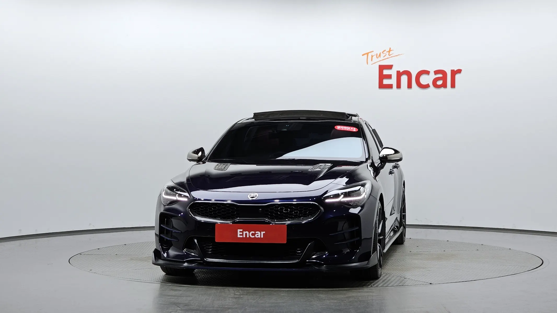 Kia Stinger 3.3 AWD 2017 2/5