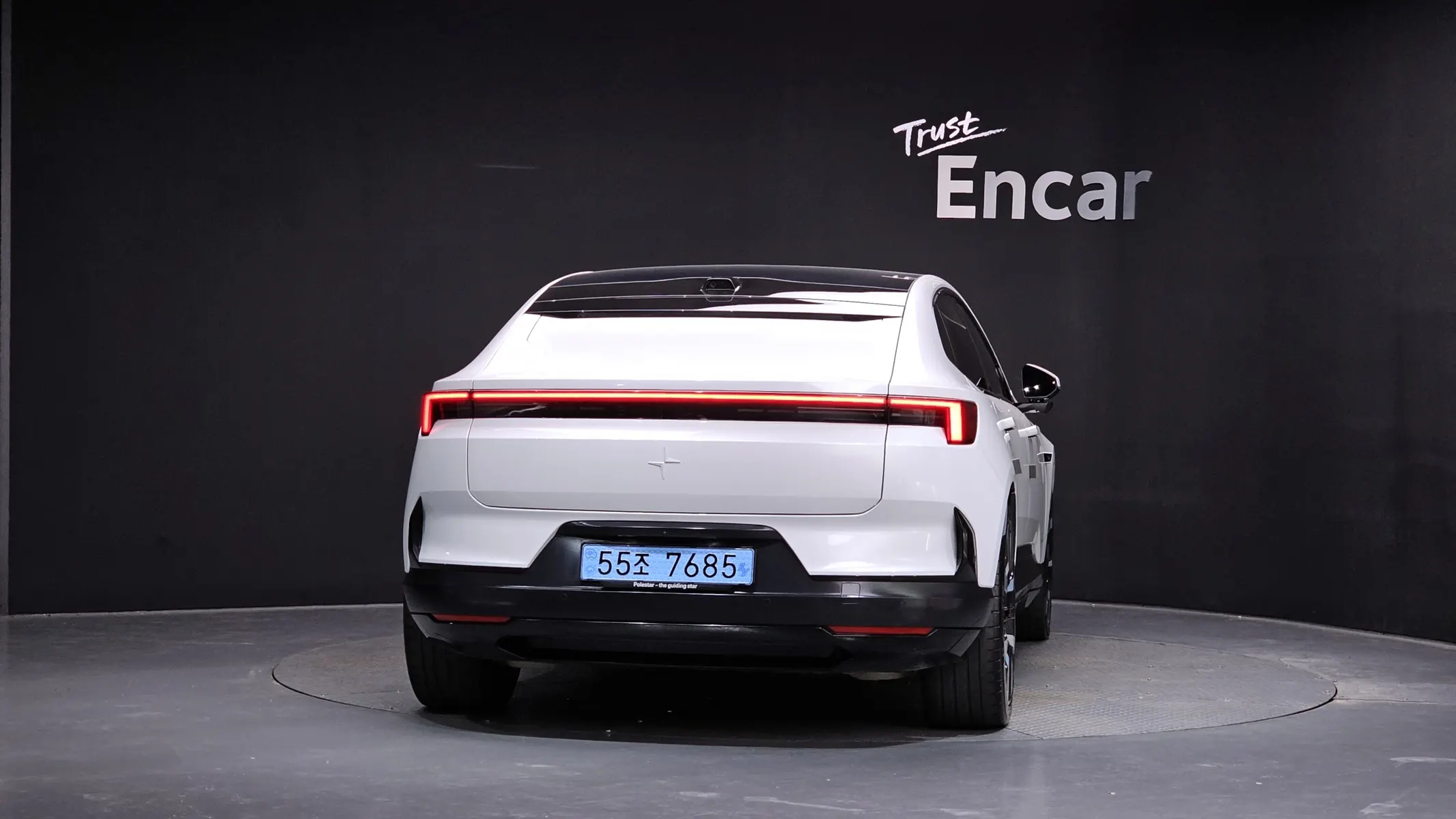 Polestar 4 2025 3/5