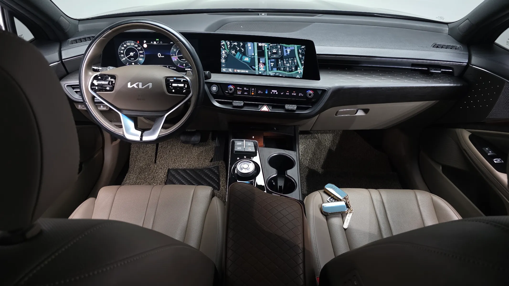 Kia K8 2.5 2WD 2023 4/5