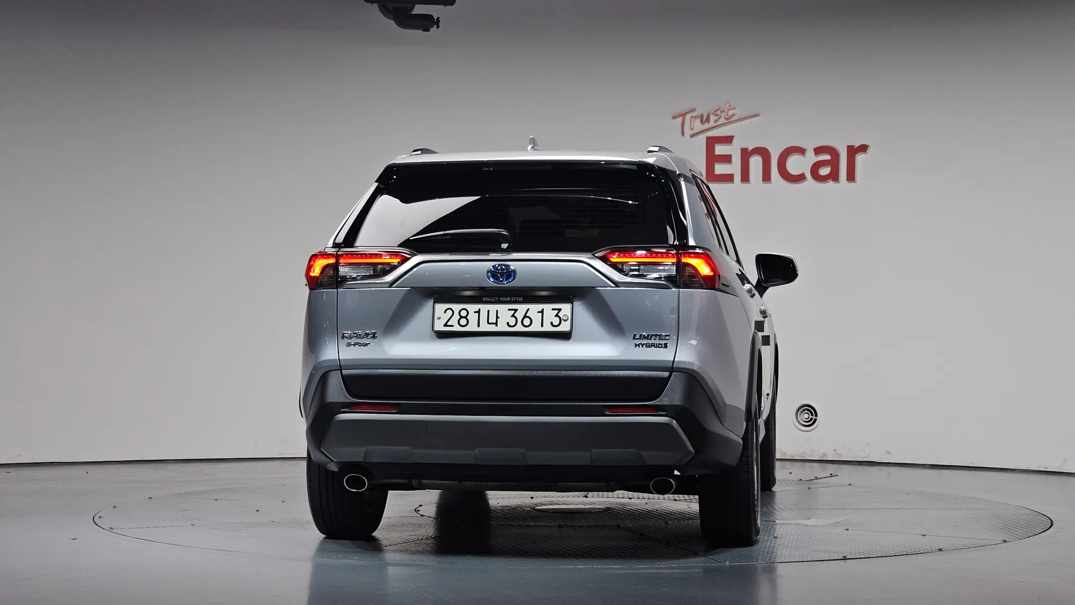 Toyota RAV4 5 2.5 4WD 2021 3/5