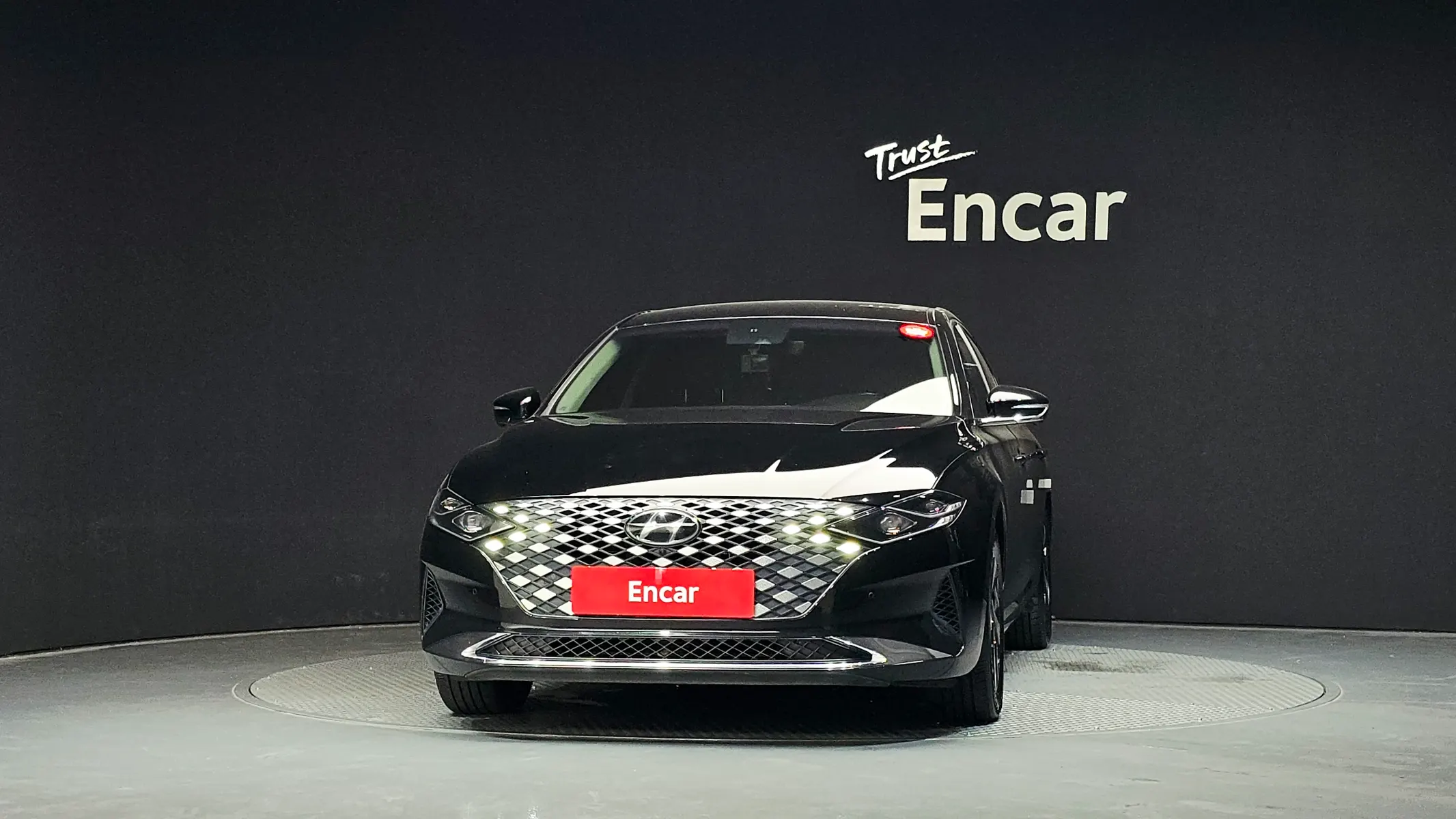 Hyundai IG 2022 2/5