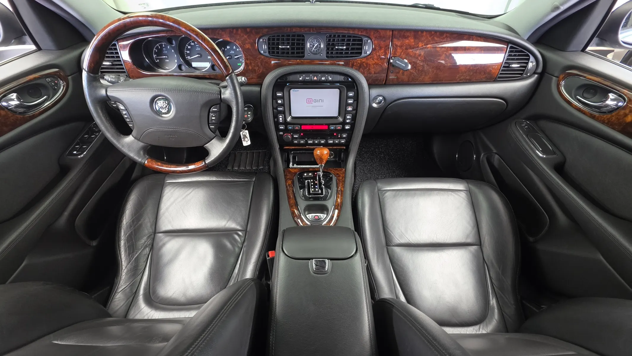 Jaguar XJ-8 4.2 2005 4/5