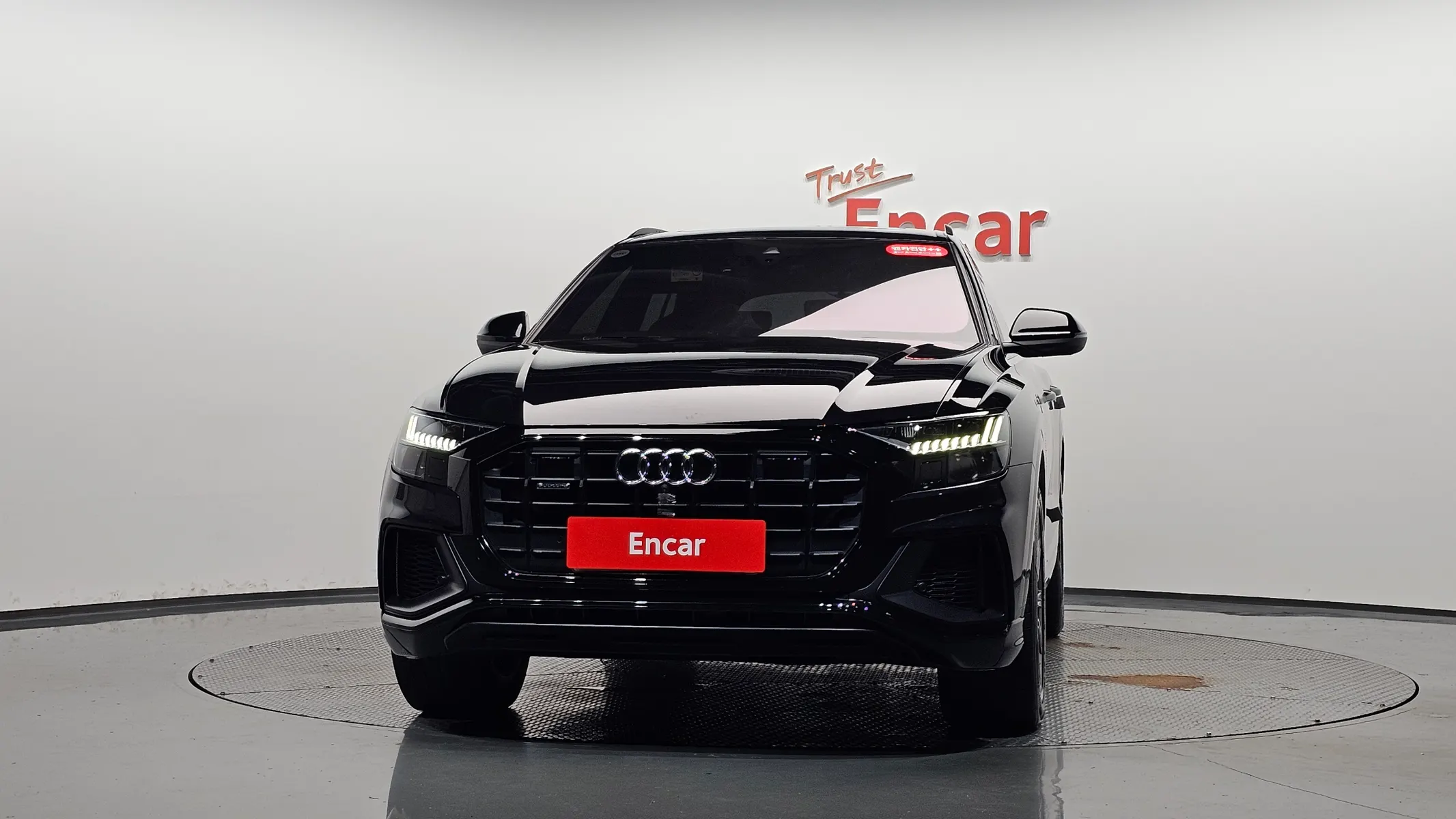 Audi Q8 (4M) 55 TFSI 2021 3/40