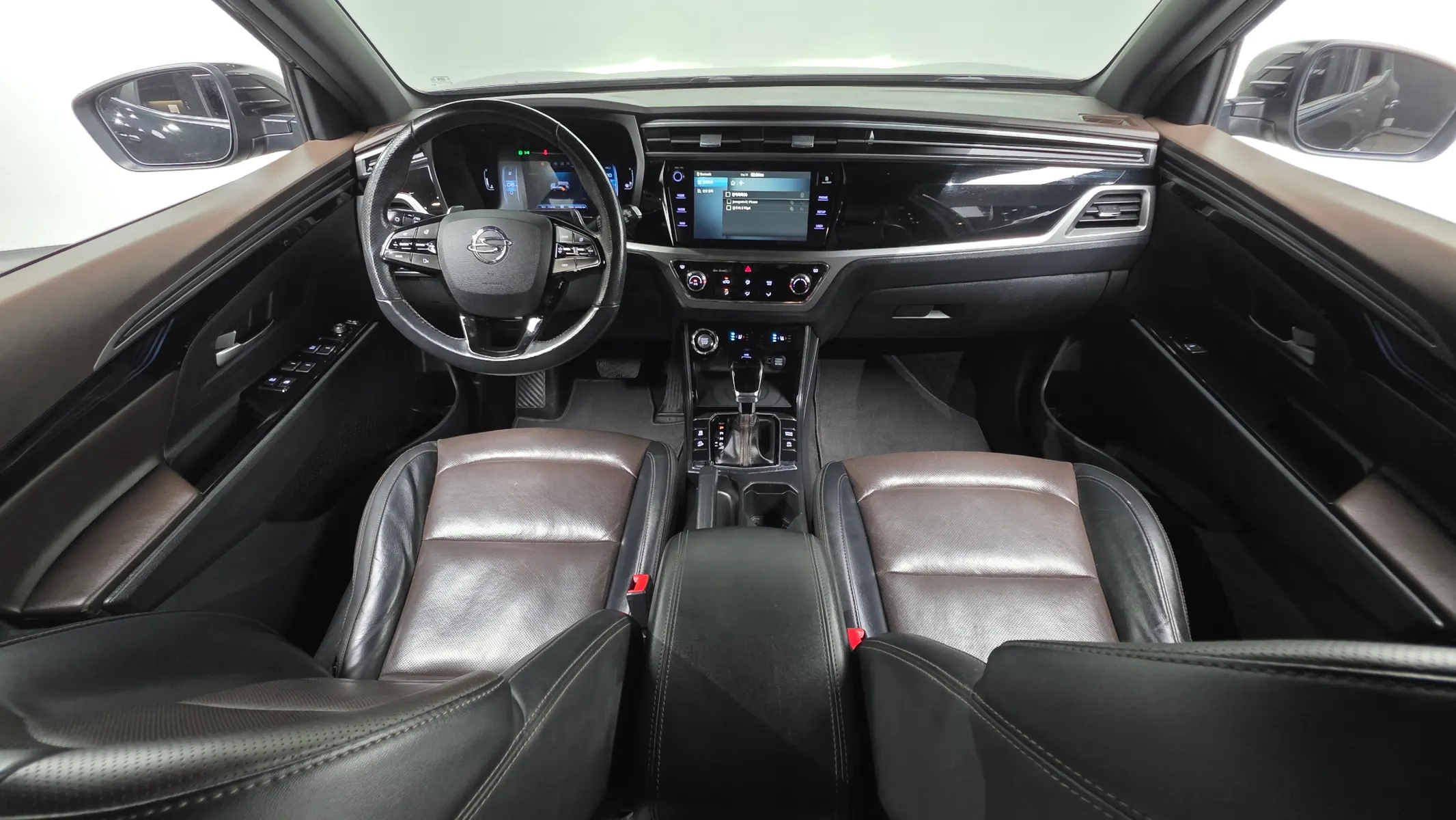 KG Mobility 뷰티풀 코란도 1.5 2WD C5 2019 4/5