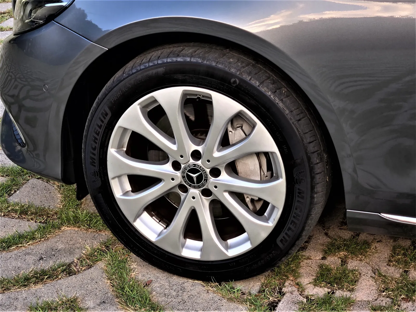 Mercedes-Benz E-Class W213 E300 4MATIC 2017 20/21