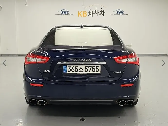 Maserati 기블리 3.0 2016 2/5