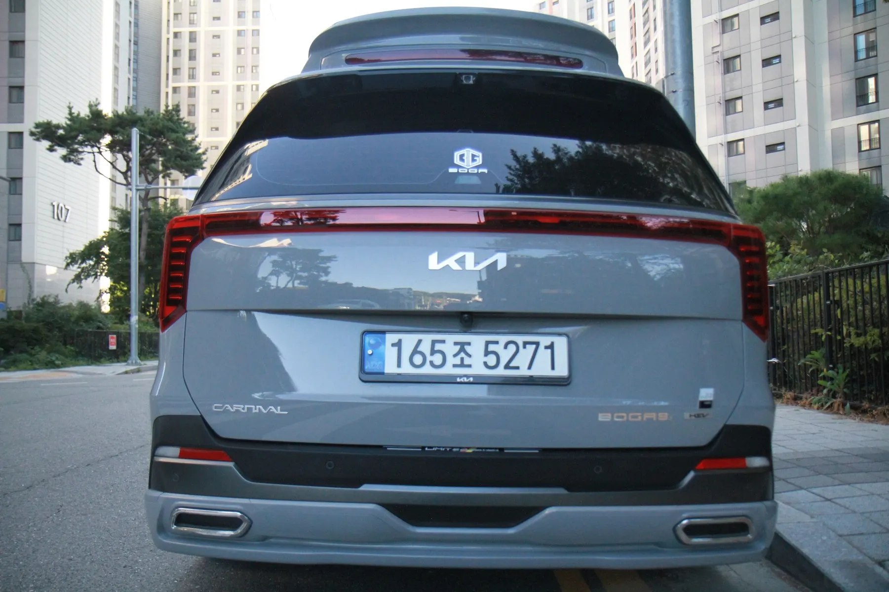Kia 4 HEV 9 () 2024 3/5