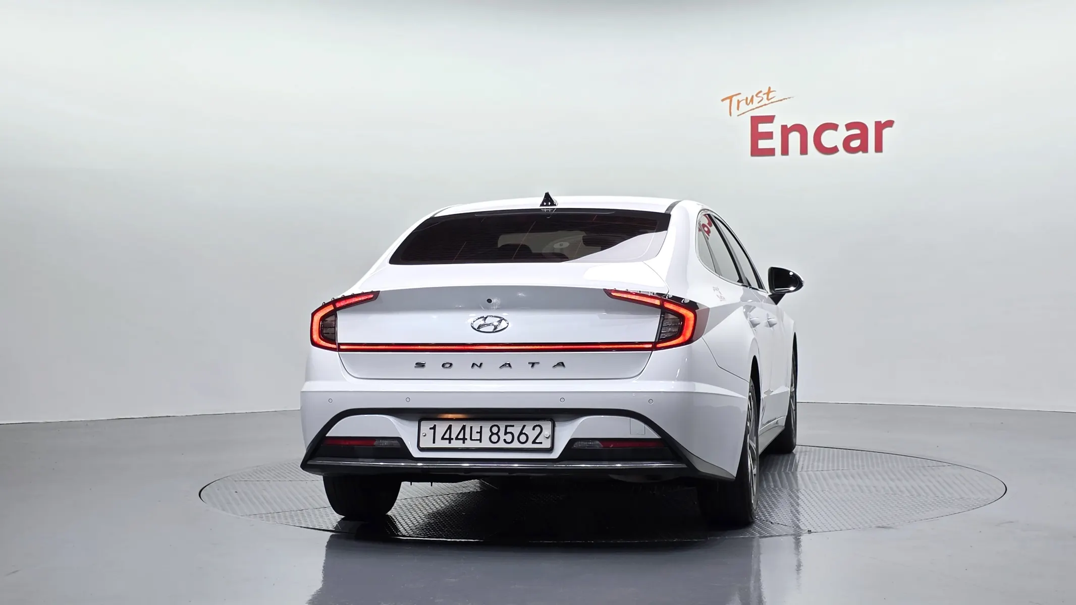 Hyundai (DN8) 2.0 2019 3/5