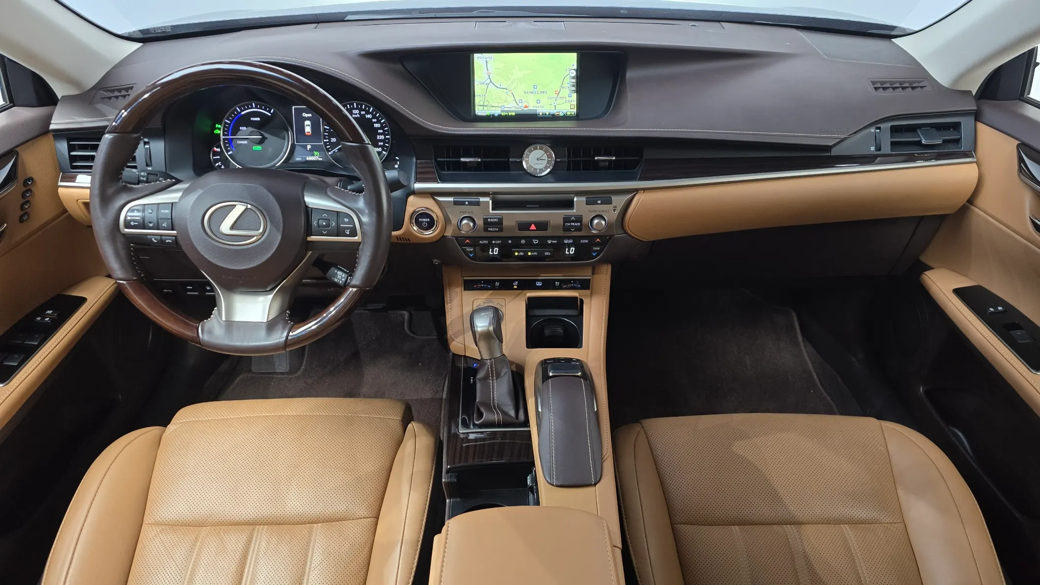 Lexus ES300h 2018 4/5