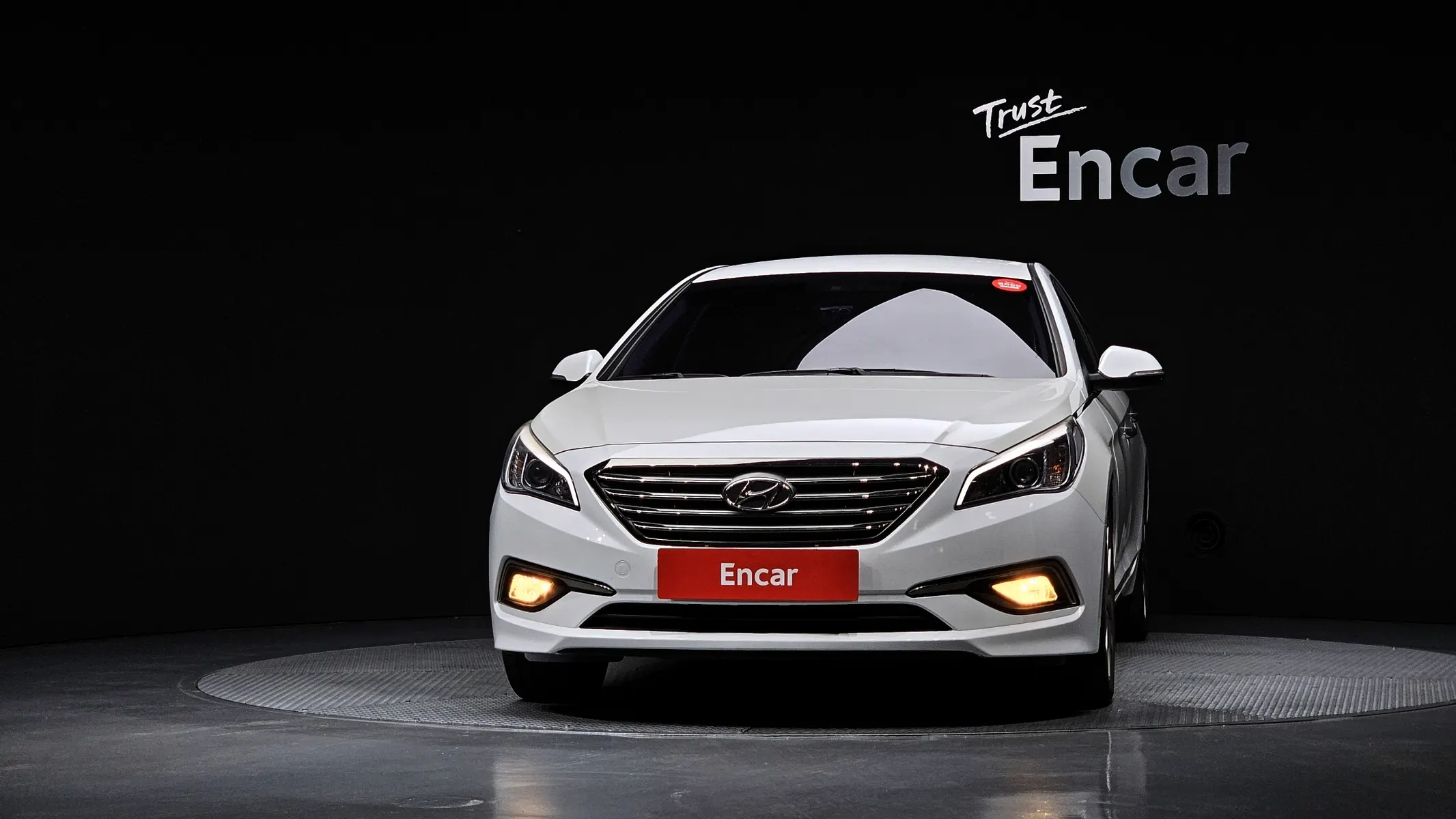 Hyundai LF 2.0 2015 2/5