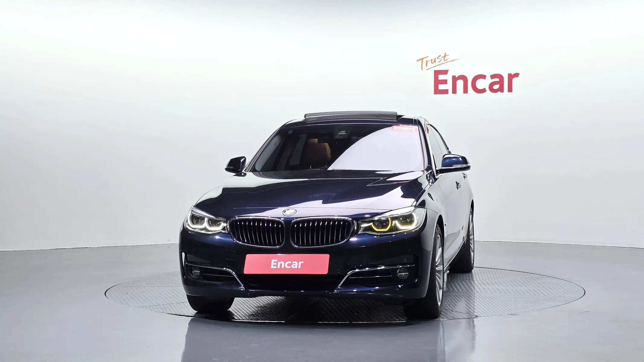 BMW 3 Series GT (F34) GT 320d 2018 2/34