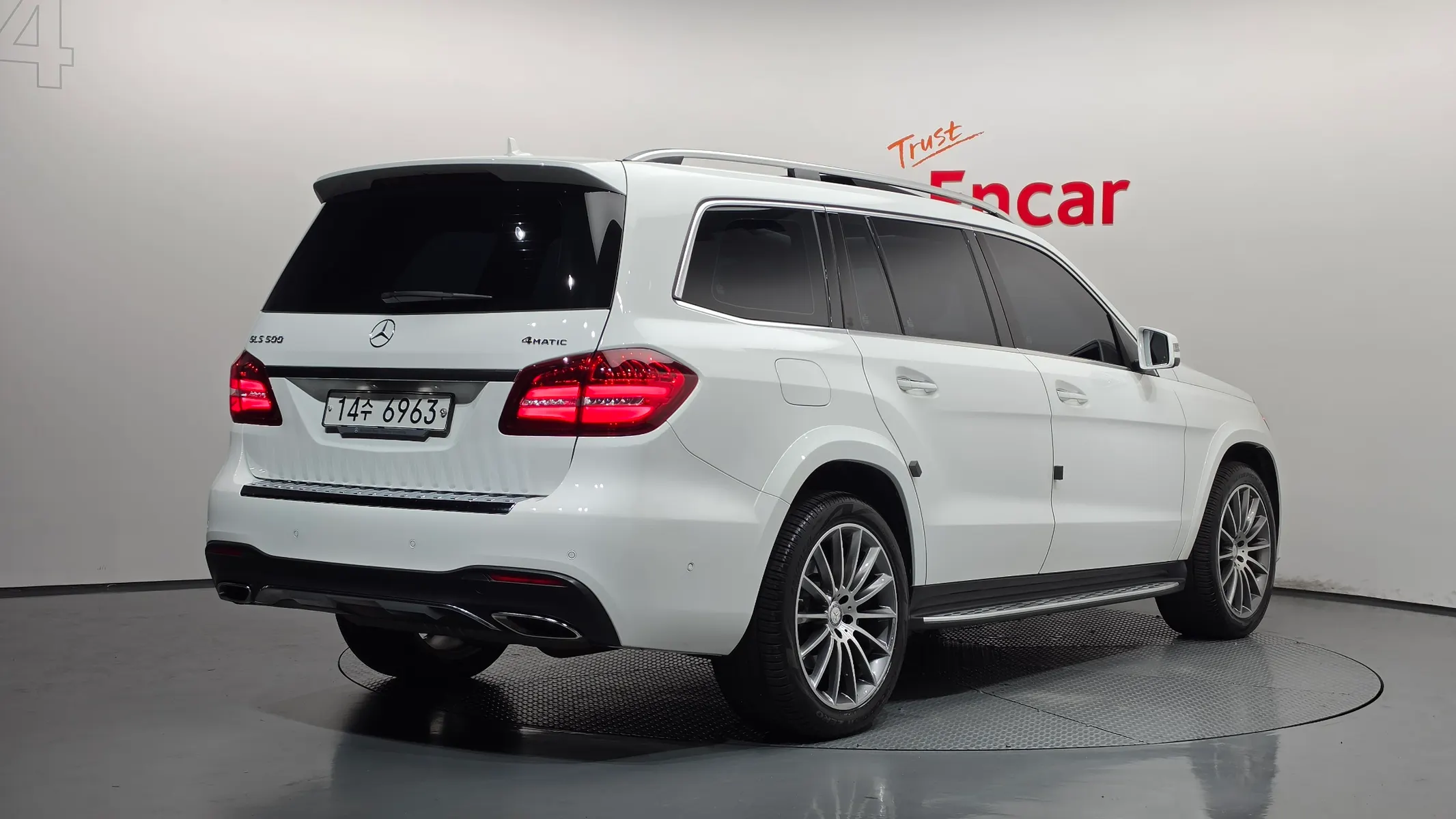 Mercedes-Benz GLS-Class X166 GLS500 4MATIC 2017 2/34
