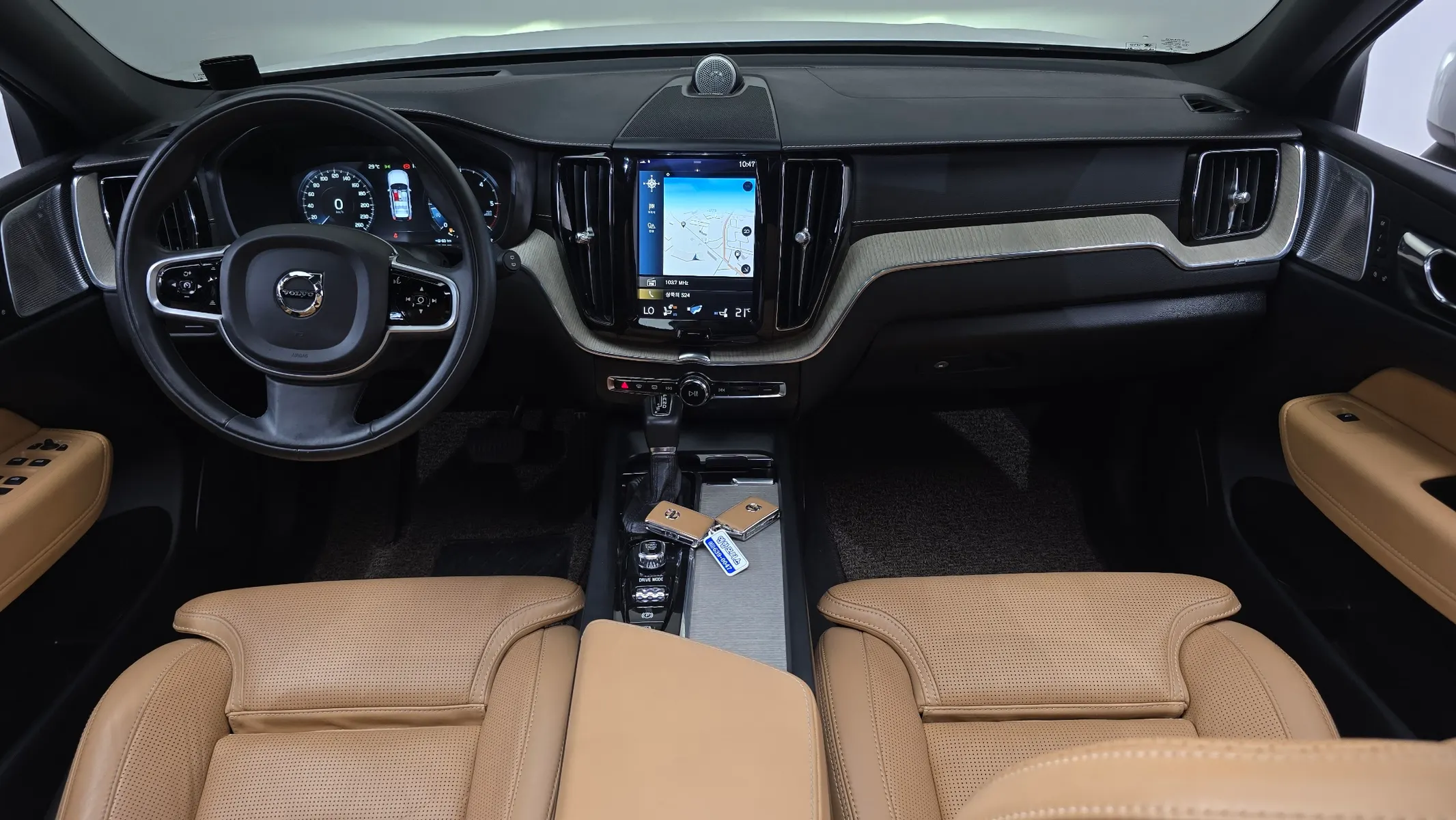 Volvo XC60 2 D5 2018 4/5