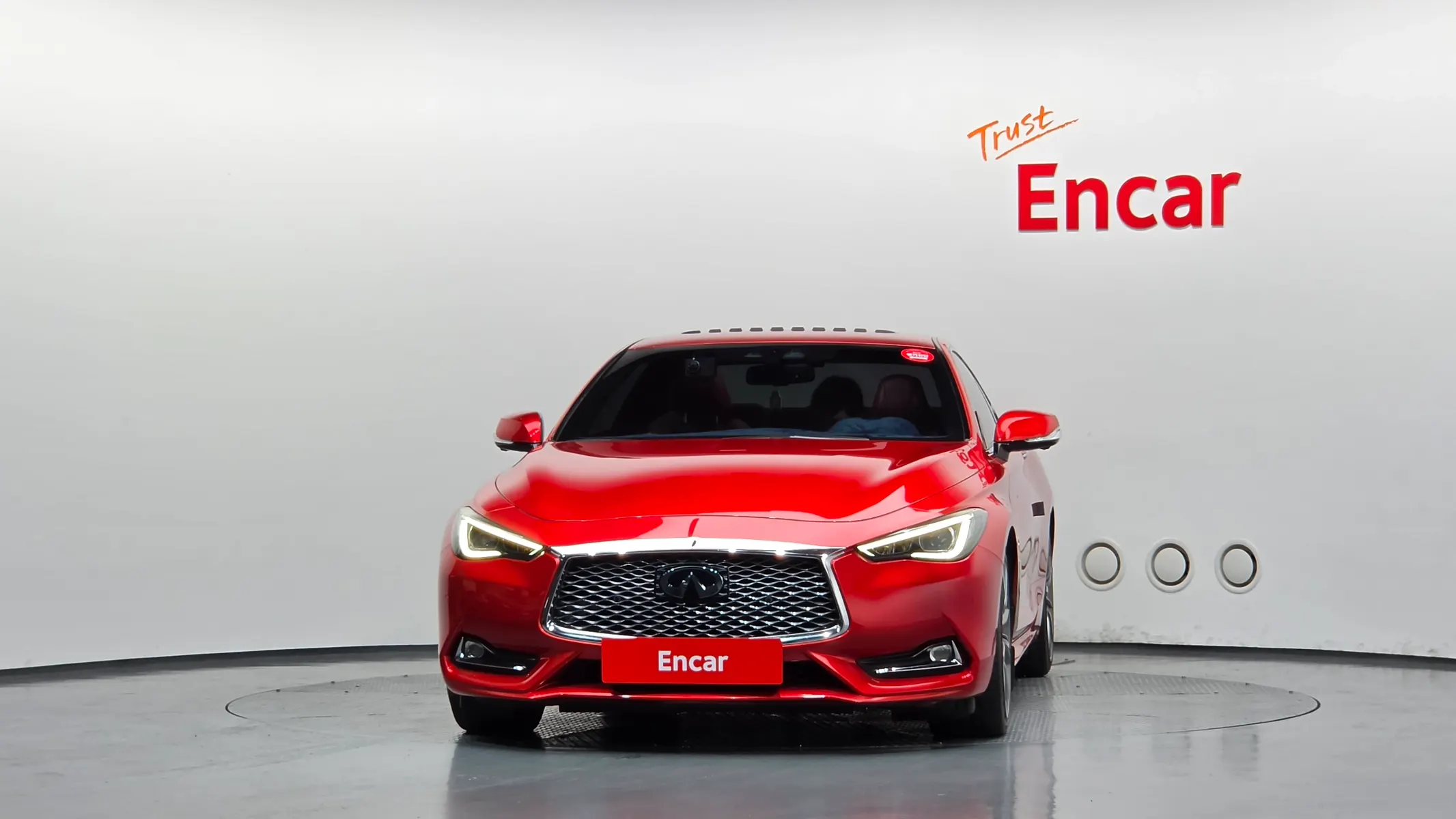 Infiniti Q60 (CV37) 3.0 2018 2/5