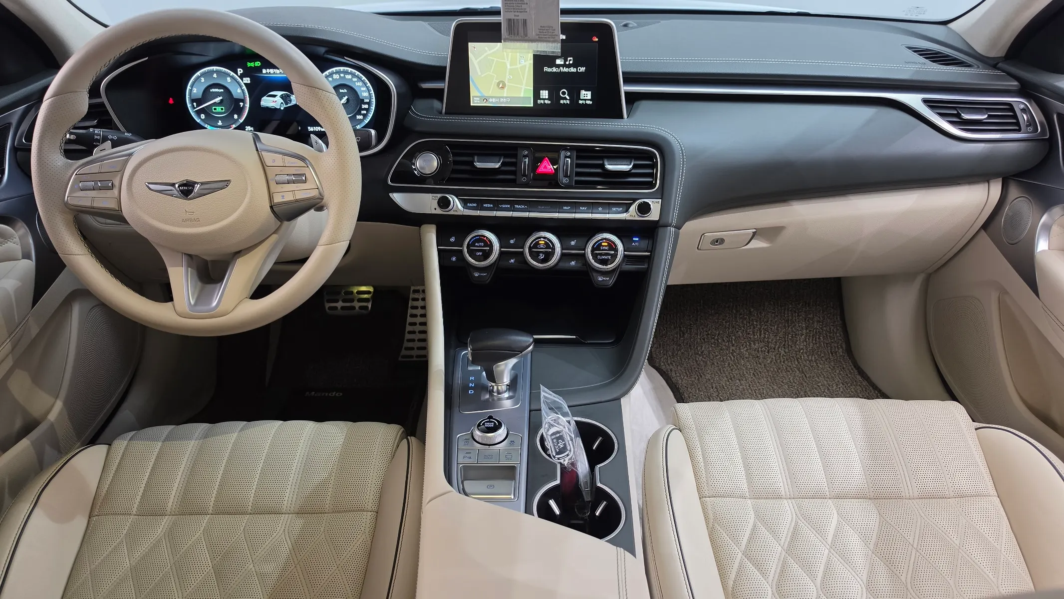 Genesis G70 3.3T AWD 2019 4/5