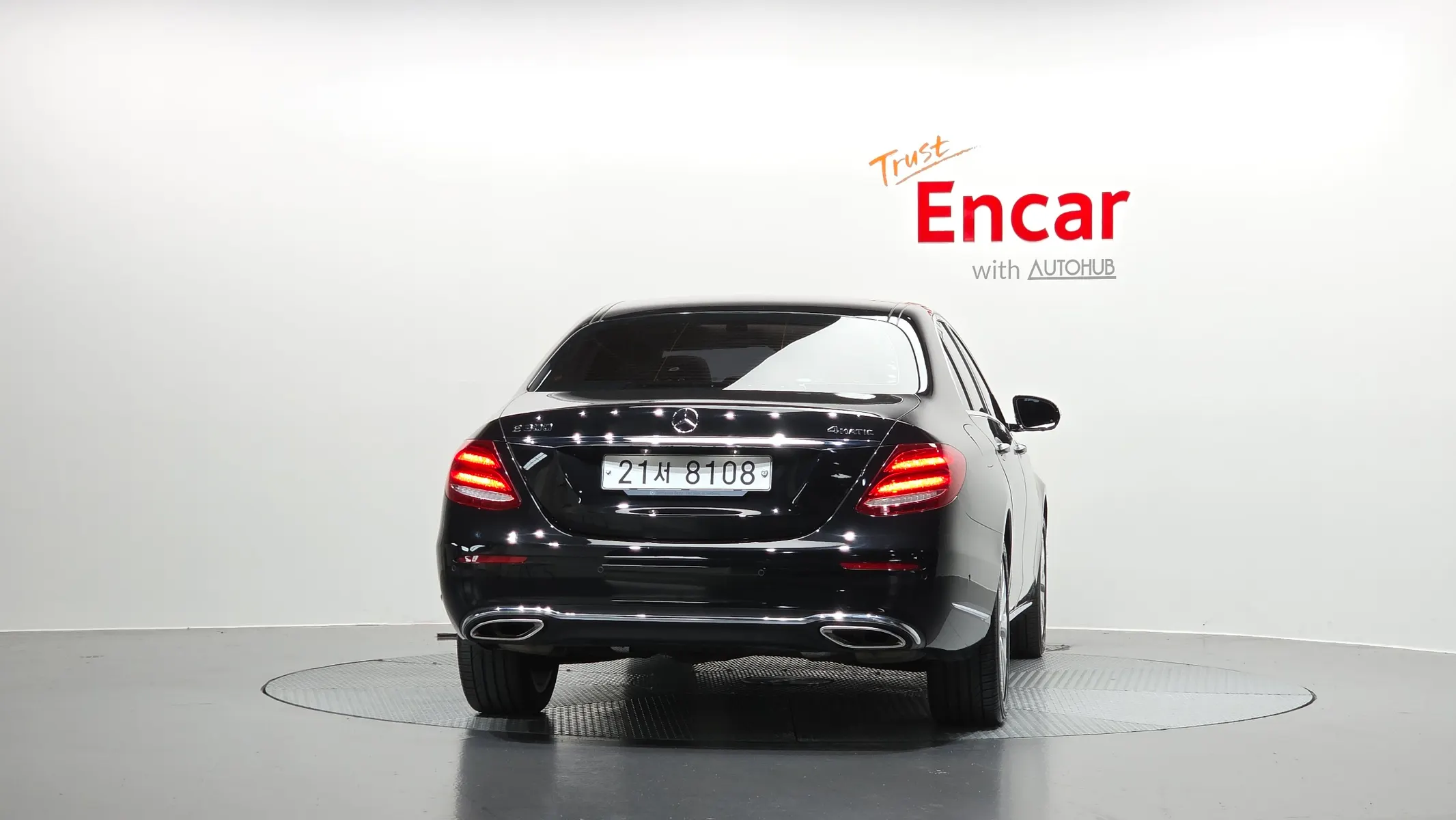 Mercedes-Benz E-Class W213 E300 4MATIC 2018 3/32