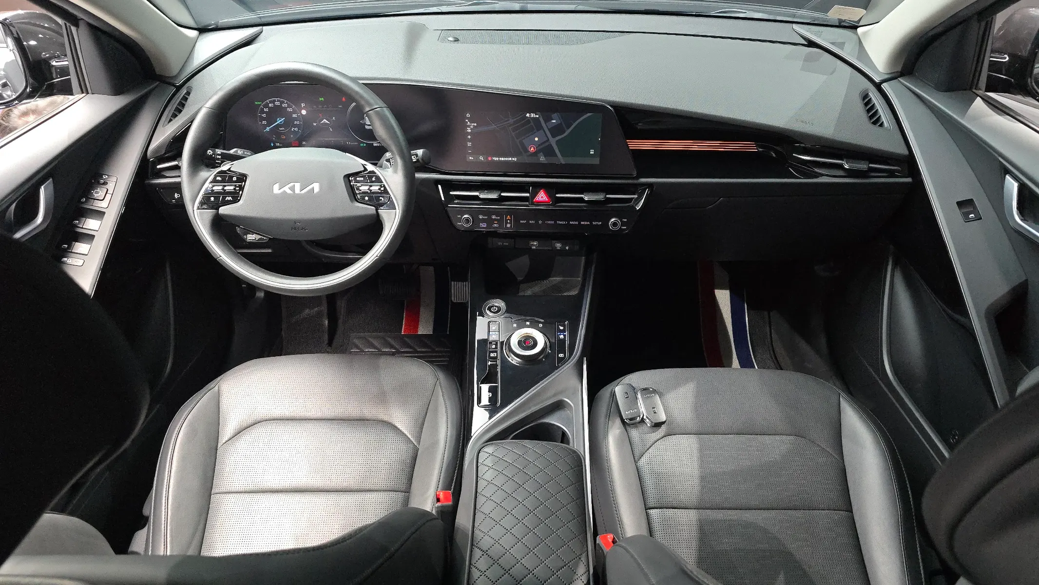 Kia EV 2022 4/5