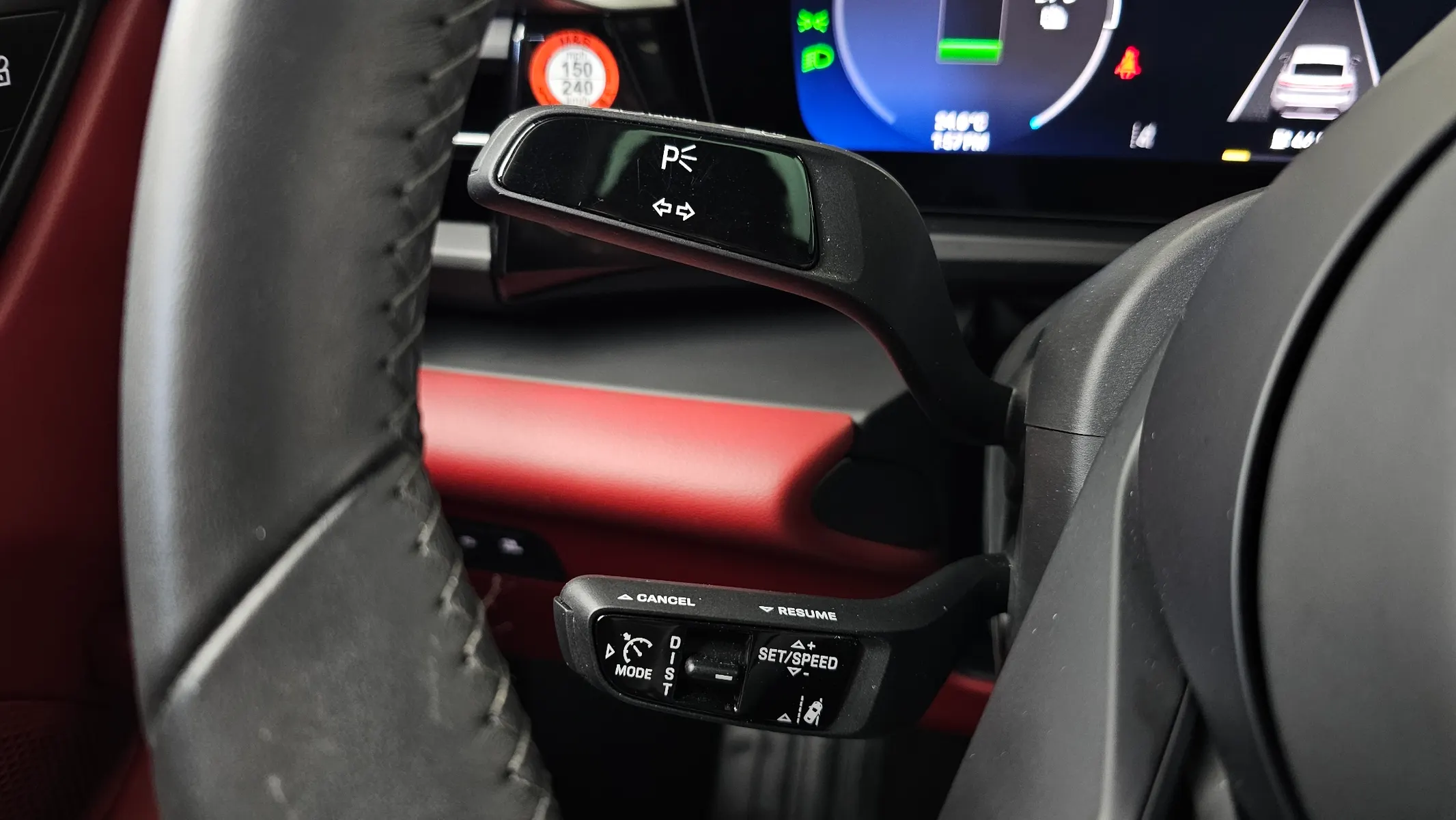 Porsche EV 4S 2025 35/36