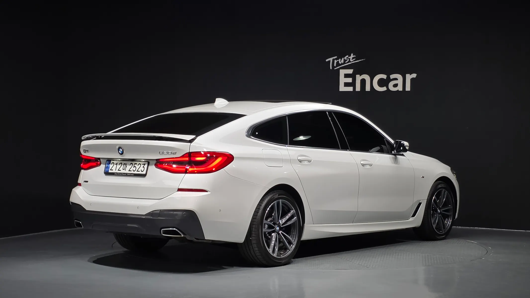 BMW 6 Series GT (G32) 620d xDrive M 2023 2/37