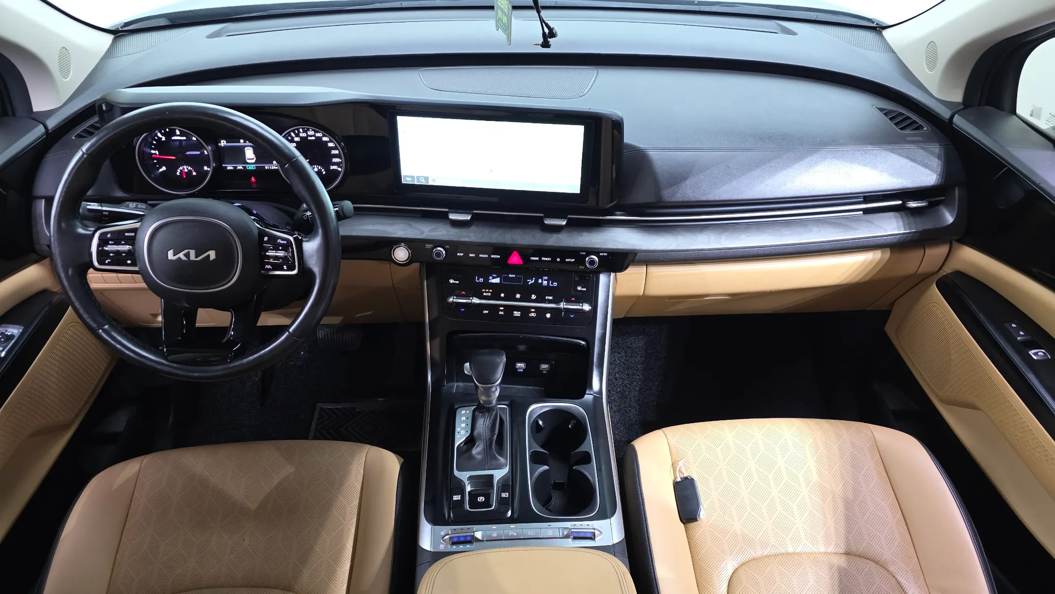Kia Carnival 9 2021 4/5